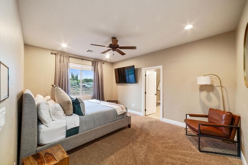 HURRICANE TOWNSITE - Residential