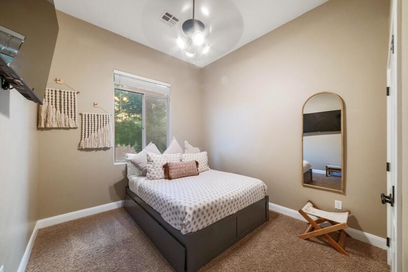 HURRICANE TOWNSITE - Residential