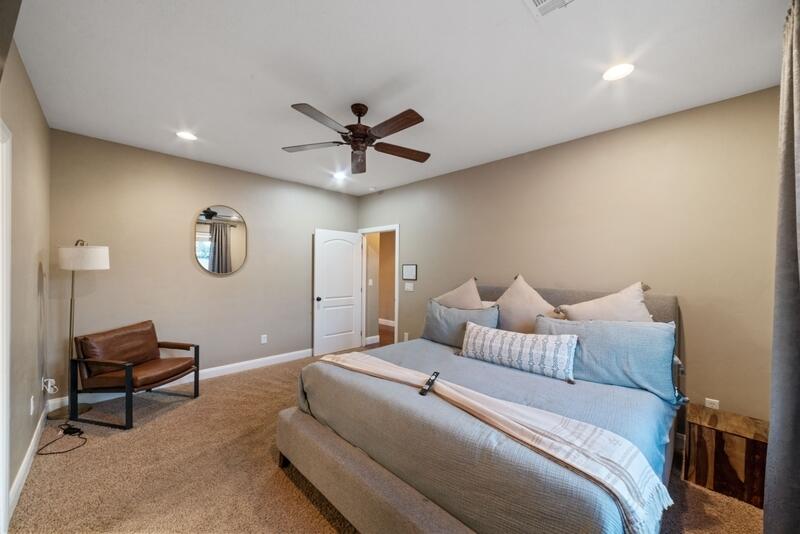 HURRICANE TOWNSITE - Residential
