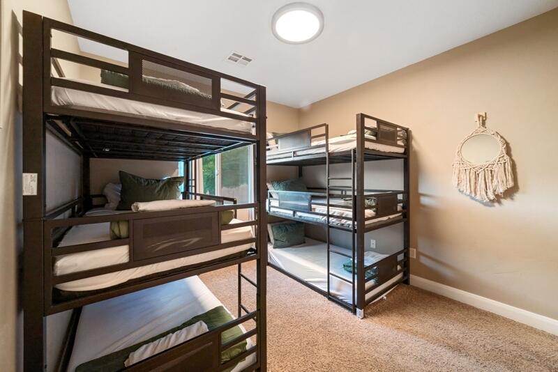 HURRICANE TOWNSITE - Residential