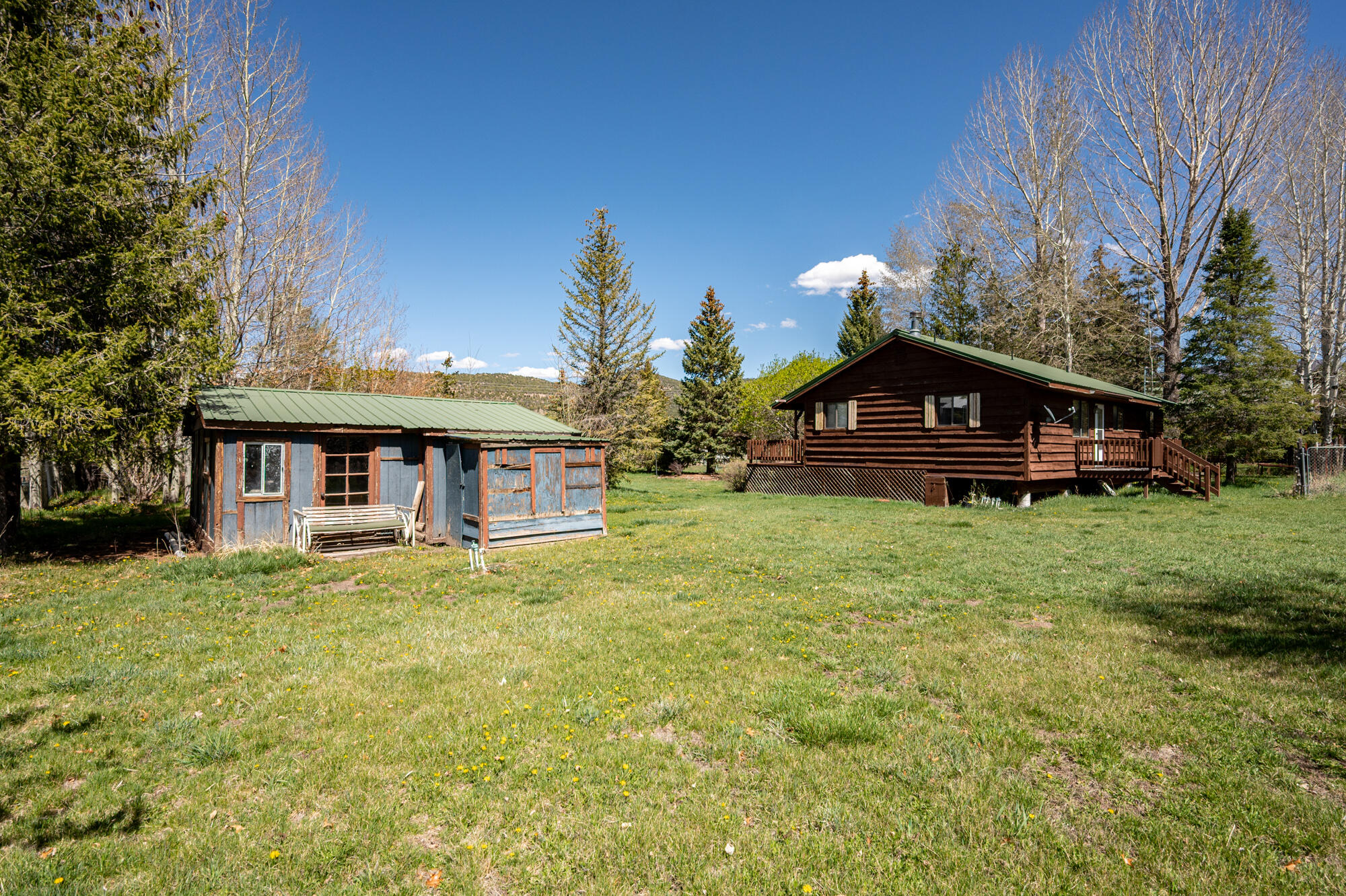 WINDOW ROCK - Residential