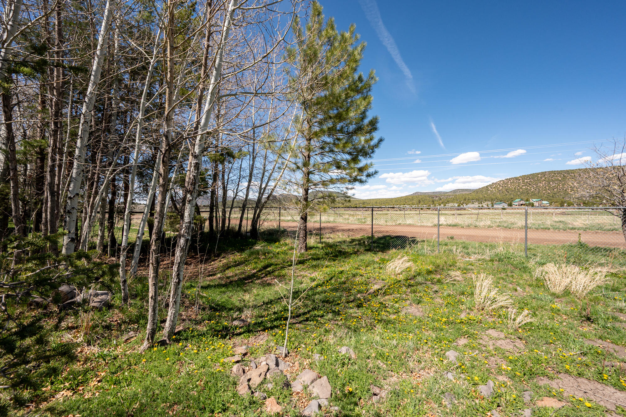 WINDOW ROCK - Residential