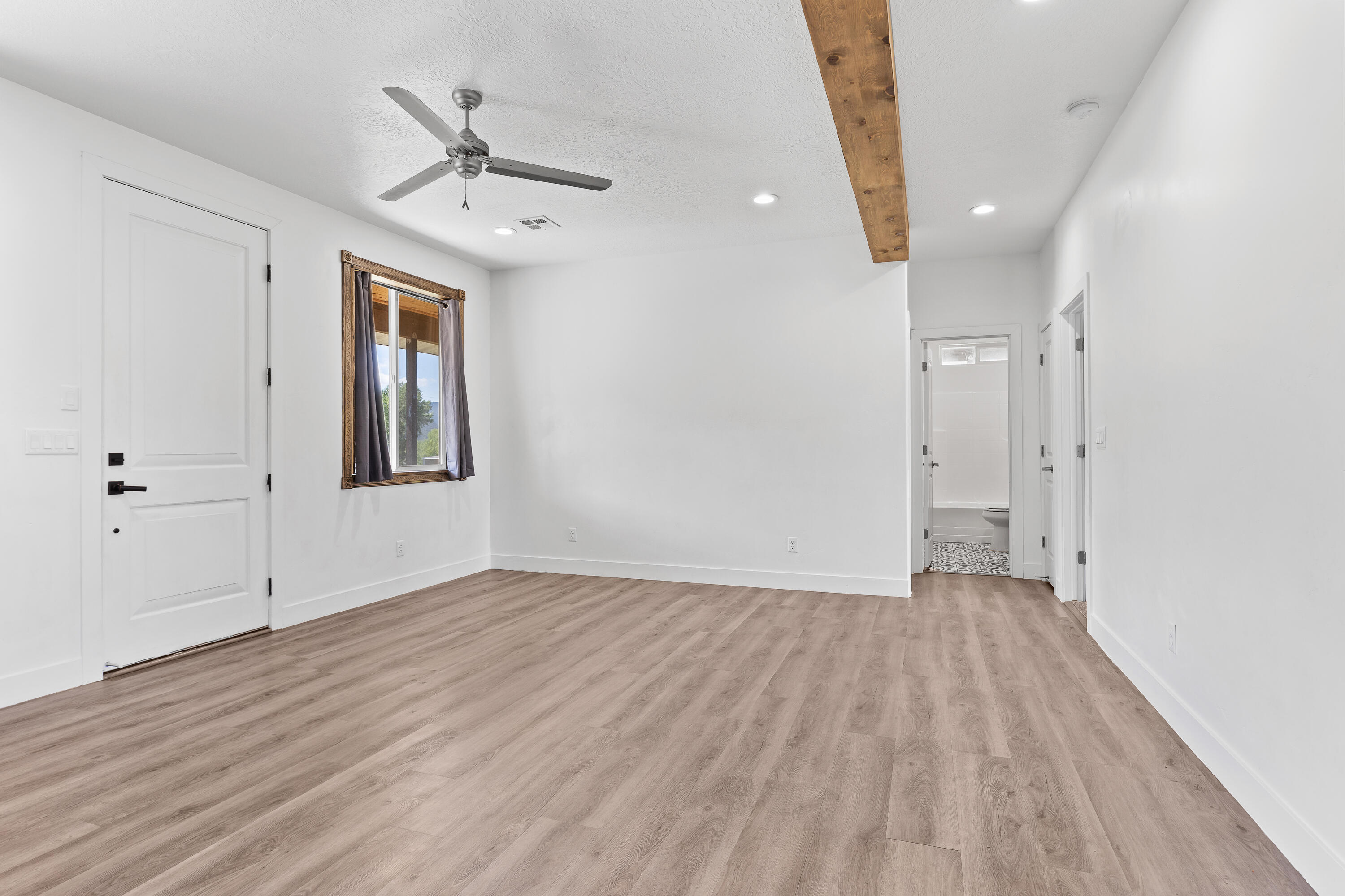 BLACKRIDGE RANCHES - Residential