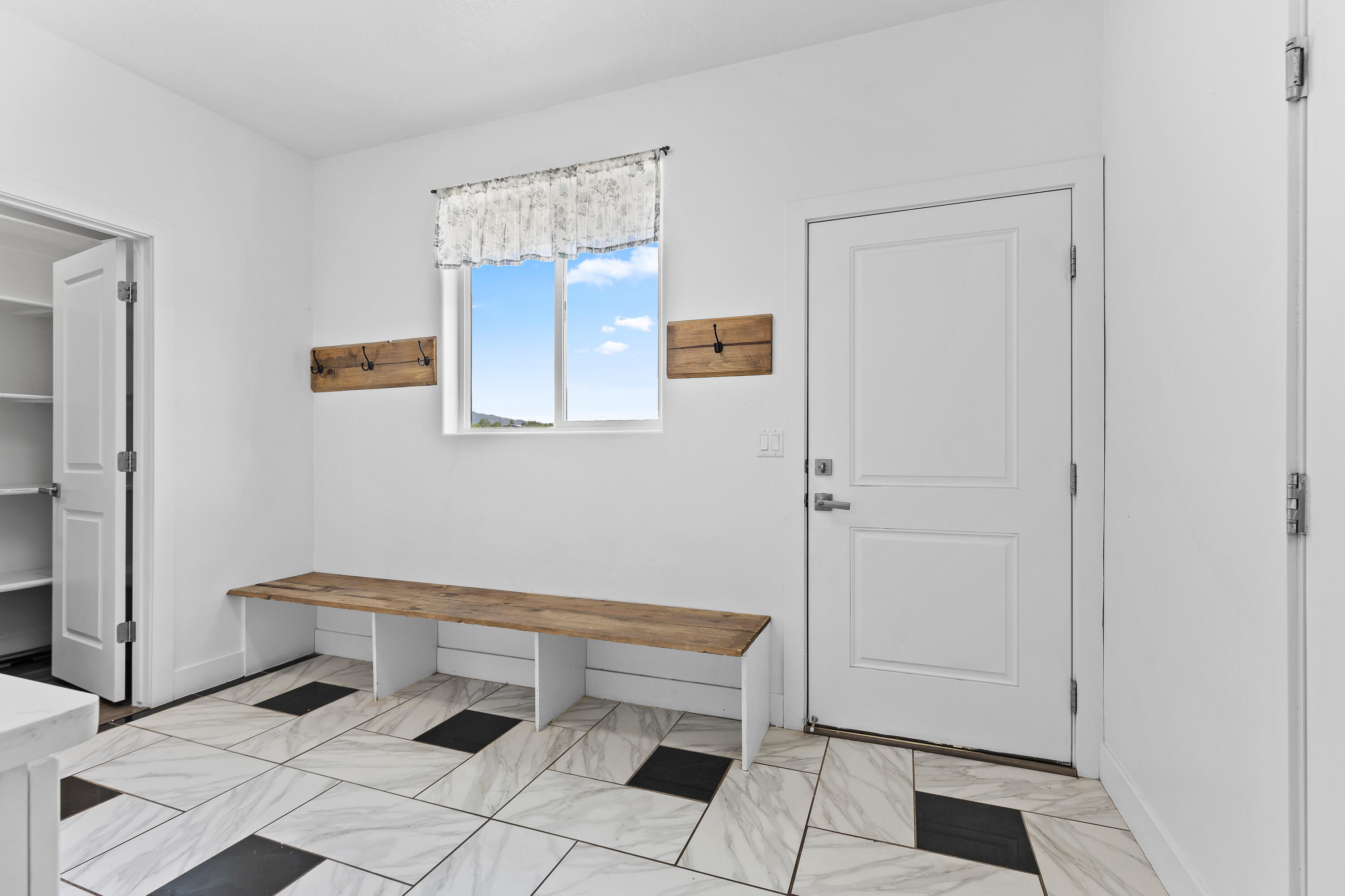 BLACKRIDGE RANCHES - Residential