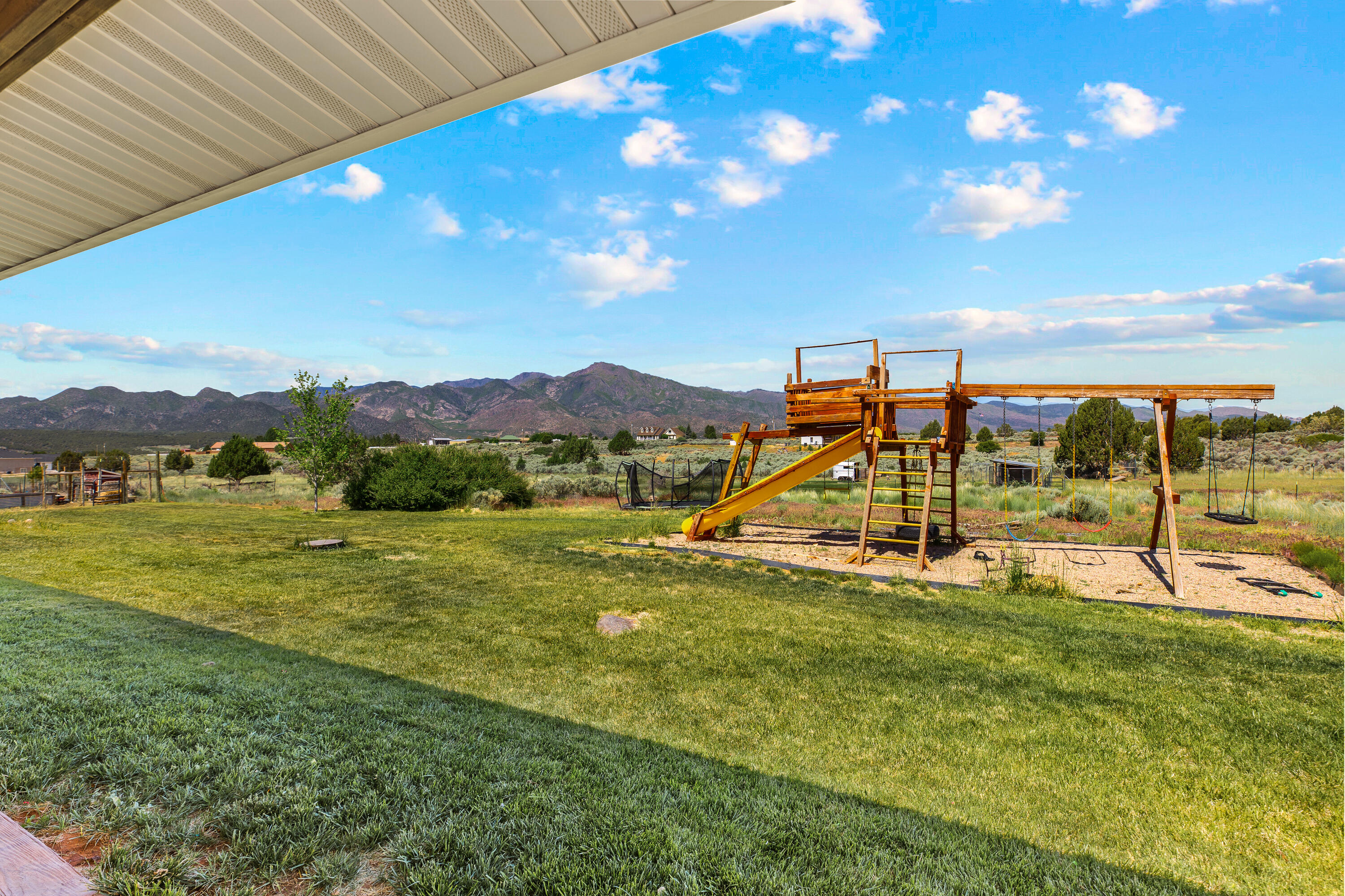 BLACKRIDGE RANCHES - Residential