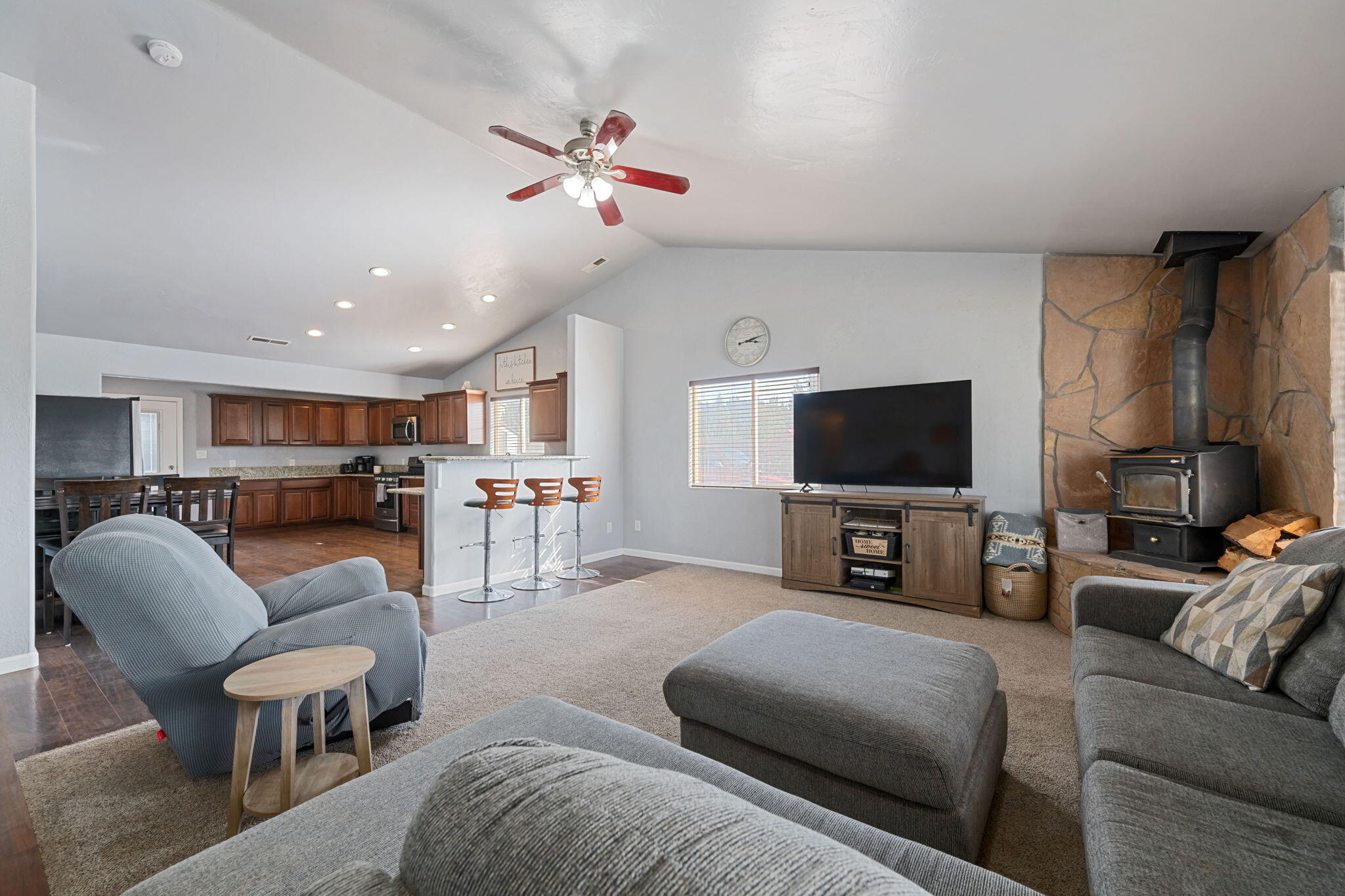 DIXIE DEER ESTATES - Residential