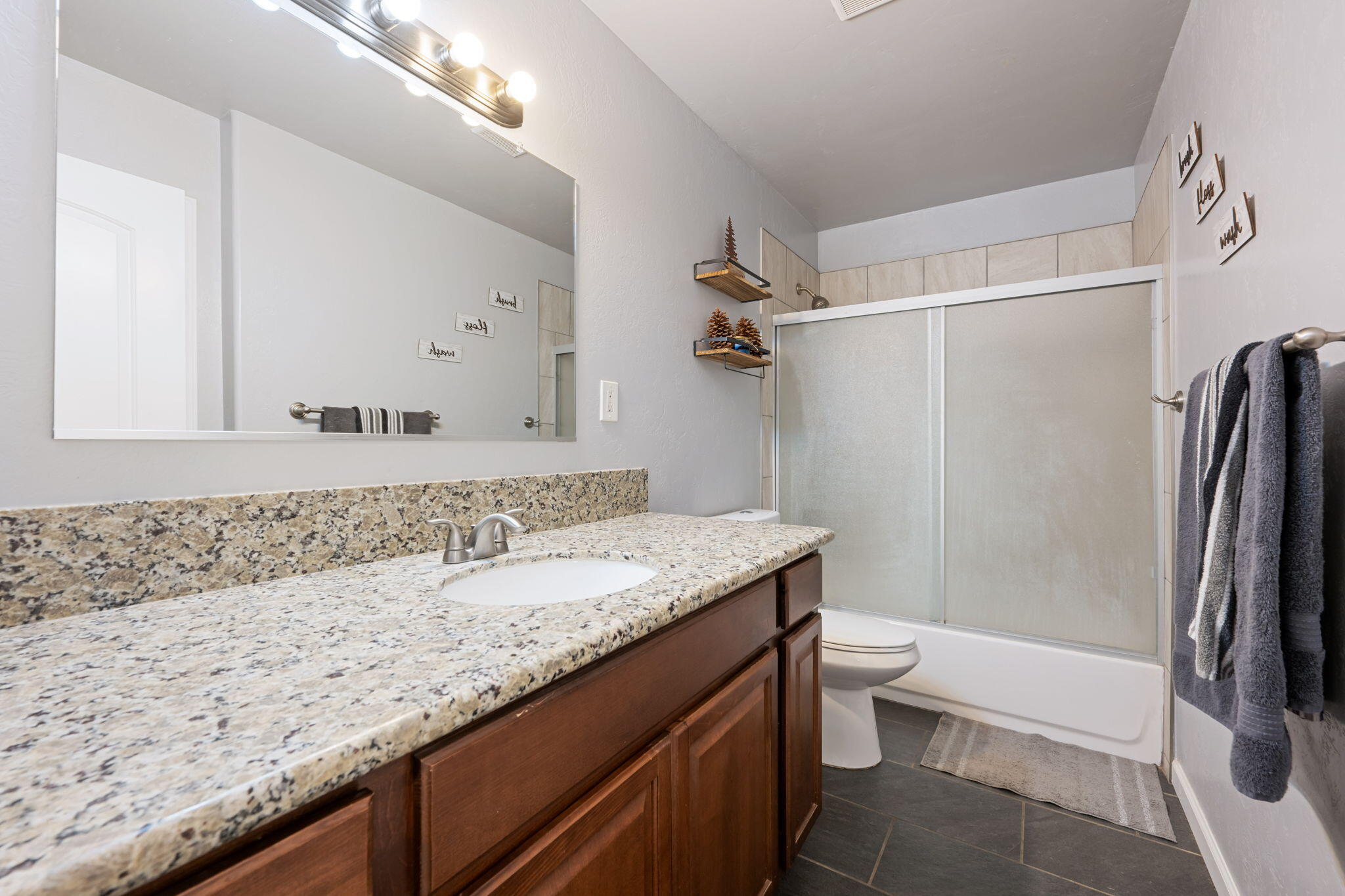 DIXIE DEER ESTATES - Residential