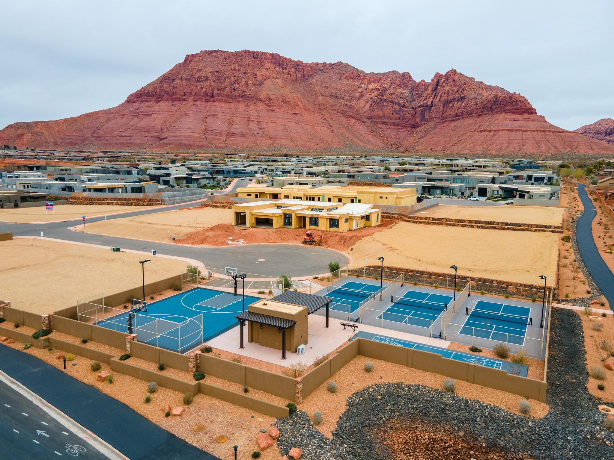 PALISADES AT SNOW CANYON - Residential