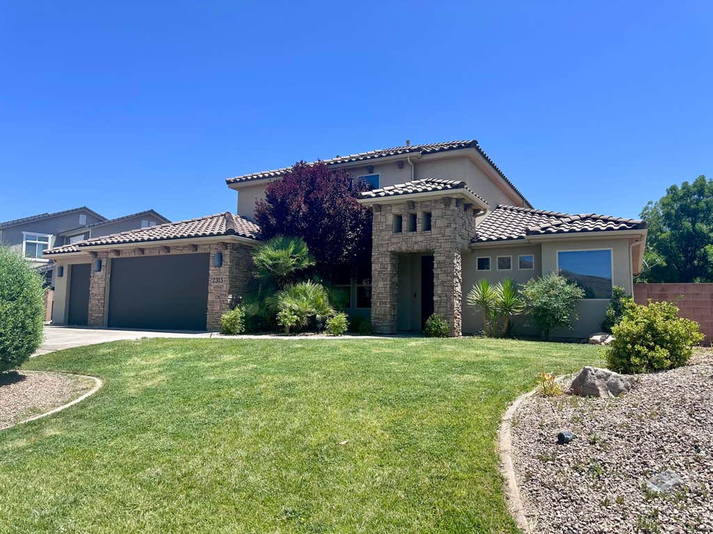 Photo of 2313 S Last Chance Drive, Washington, UT 84780 (MLS # 26-275401)