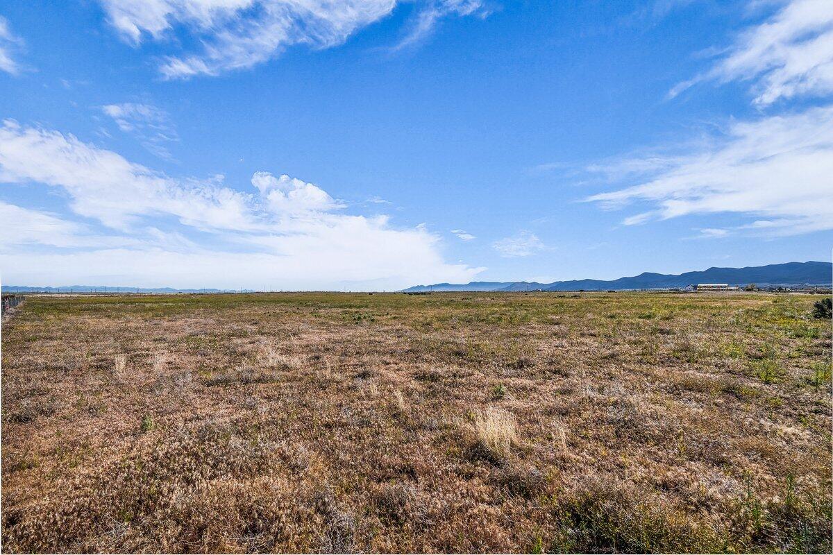 ENTERPRISE RANCHOS - Land
