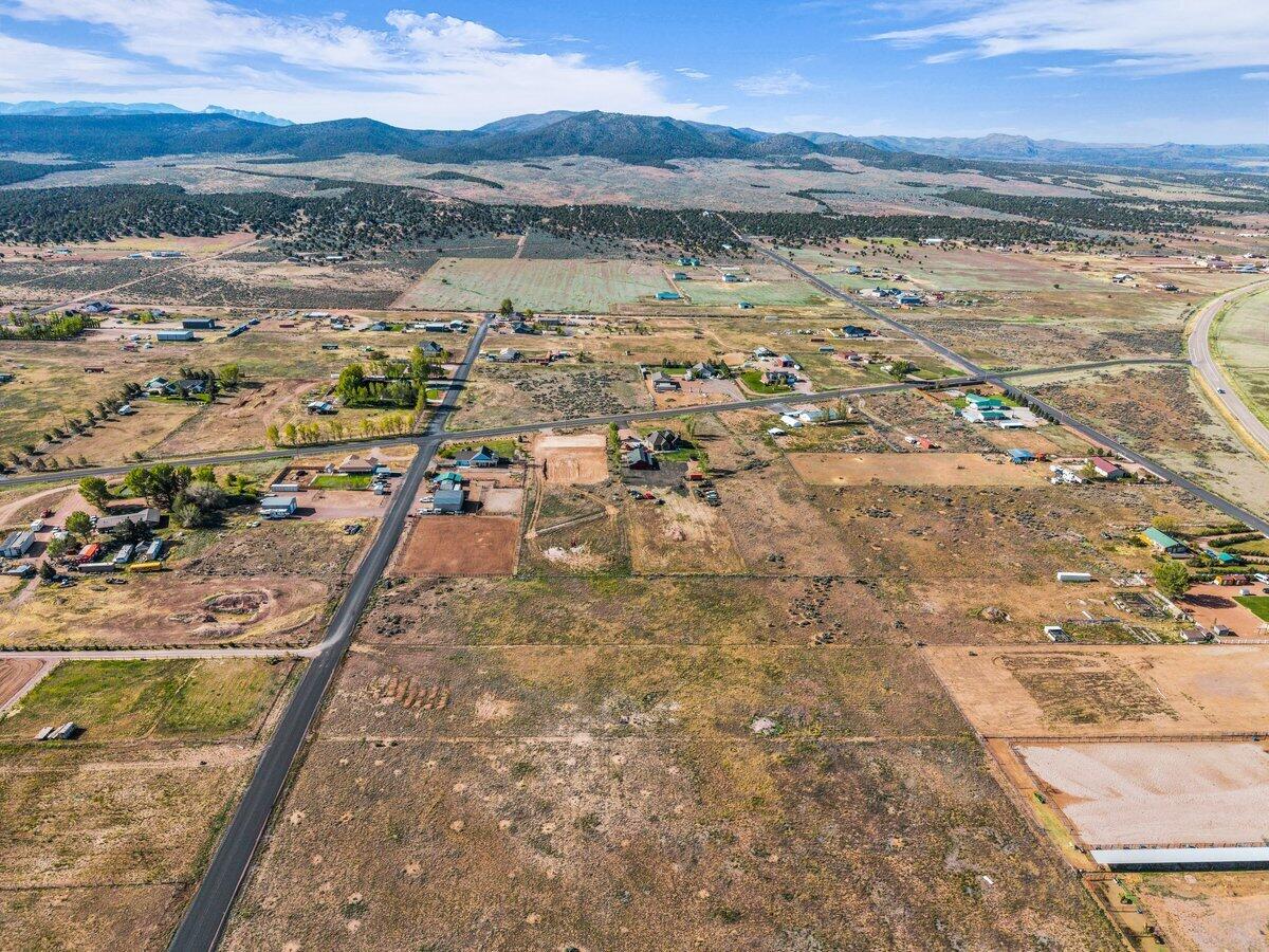 ENTERPRISE RANCHOS - Land
