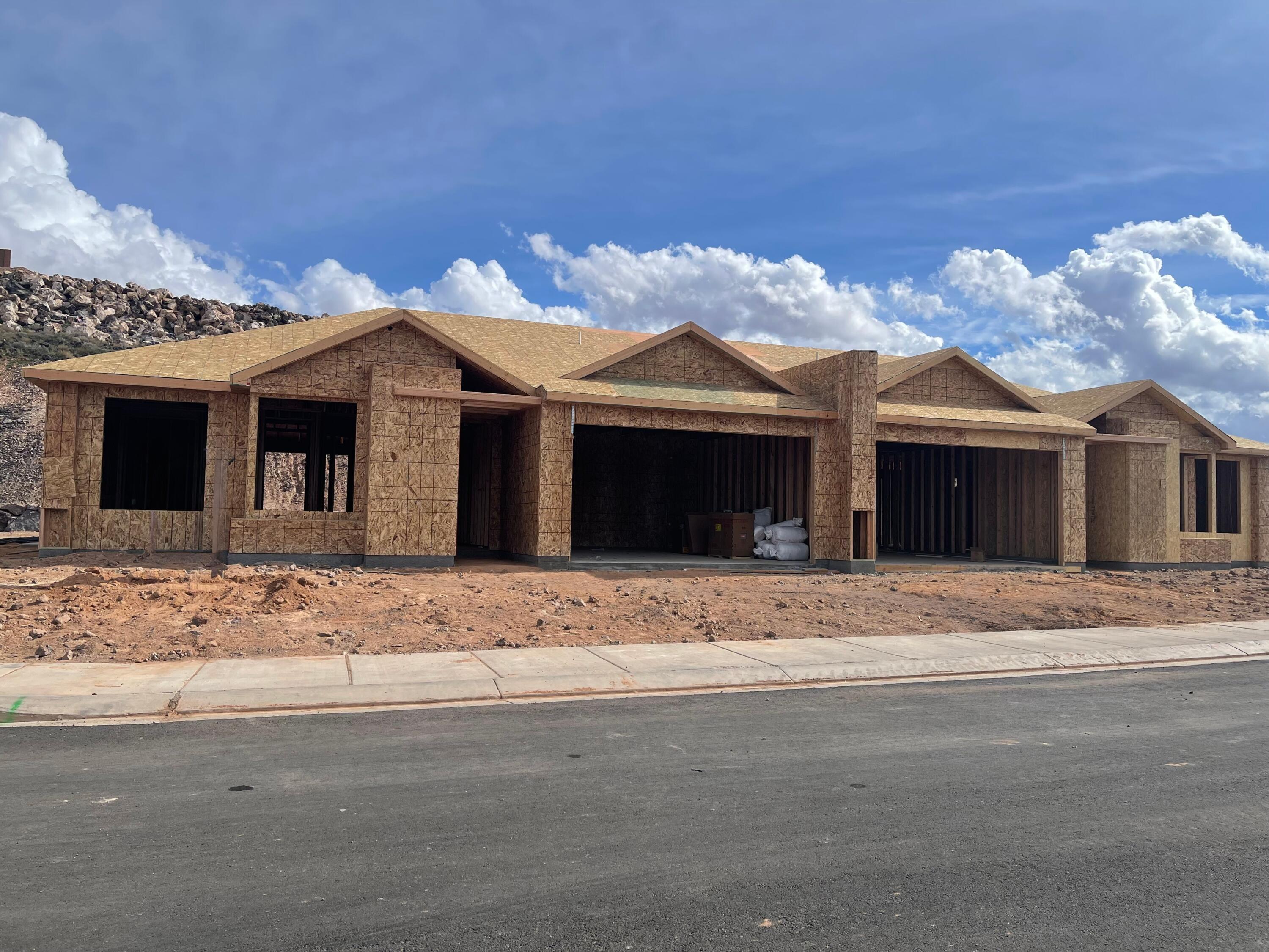 PAINTED SANDS - Residential