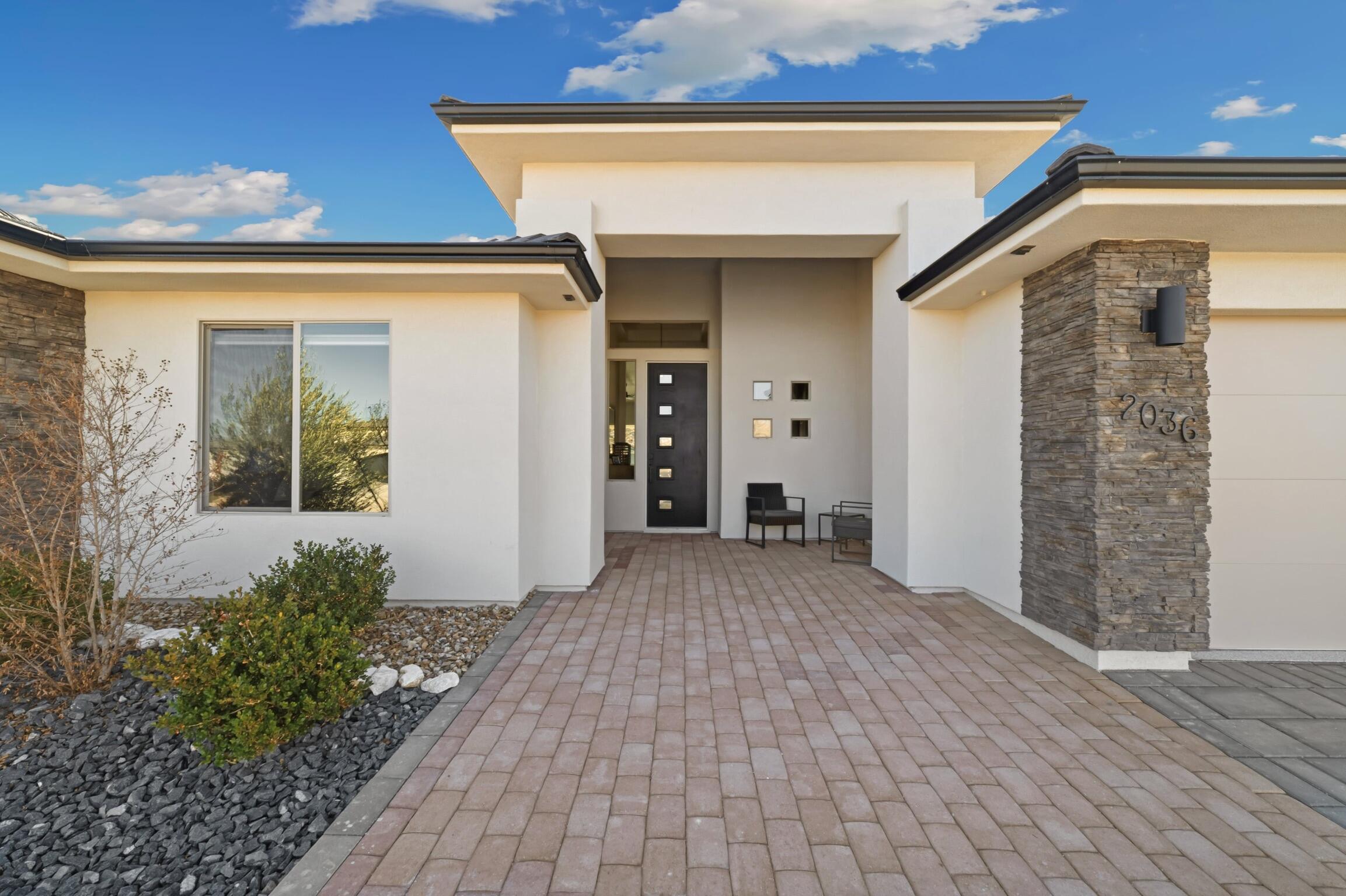 SAND RIDGE - Residential