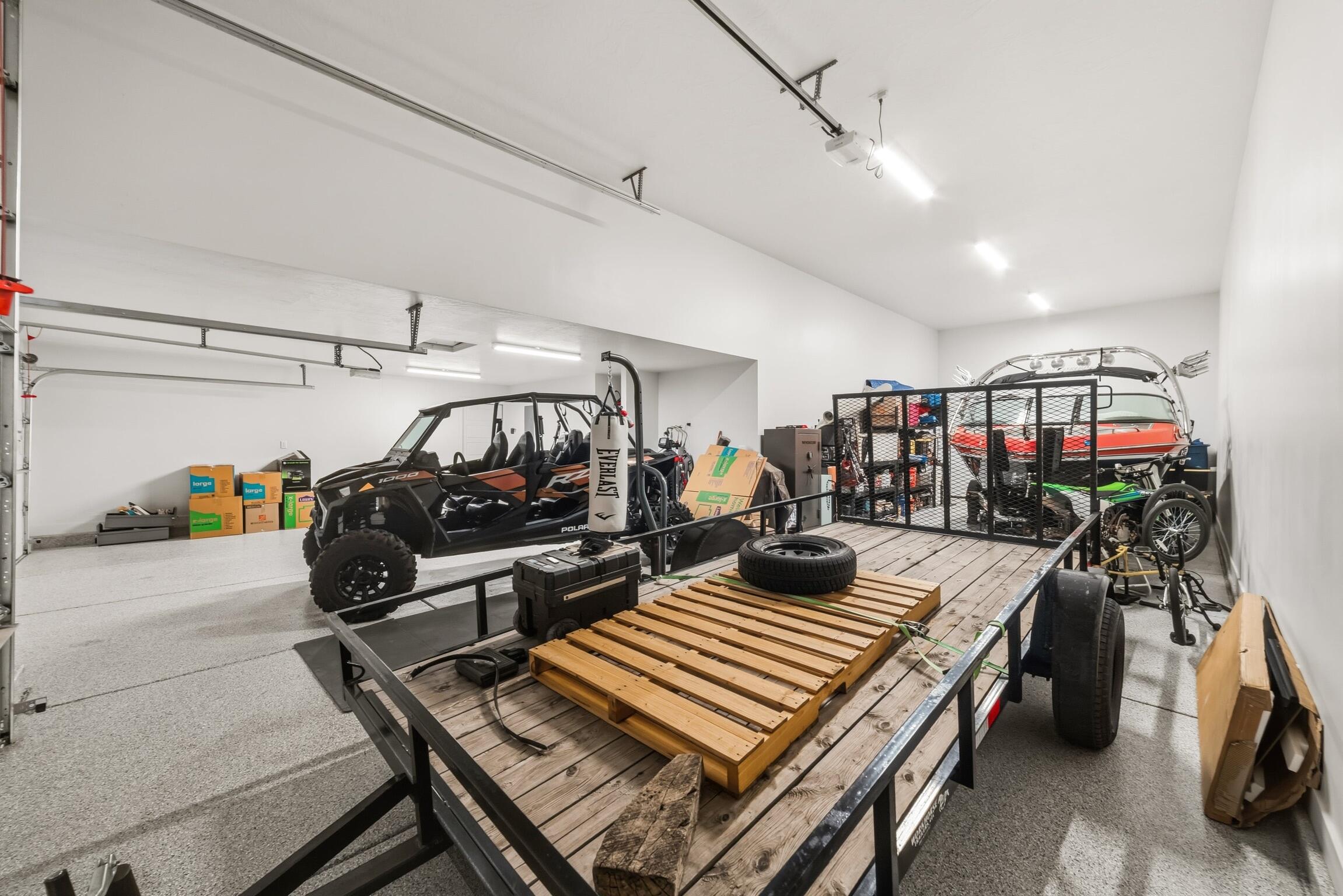 SAND RIDGE - Residential