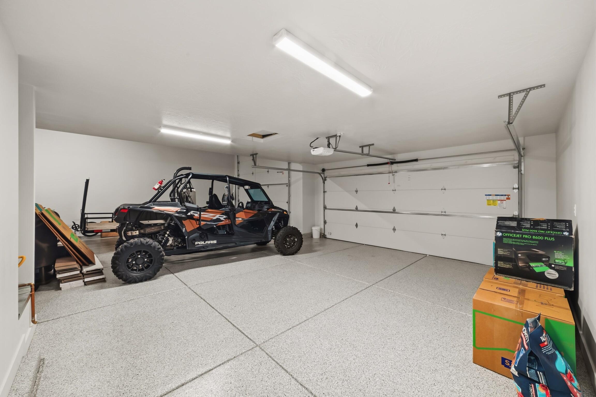 SAND RIDGE - Residential