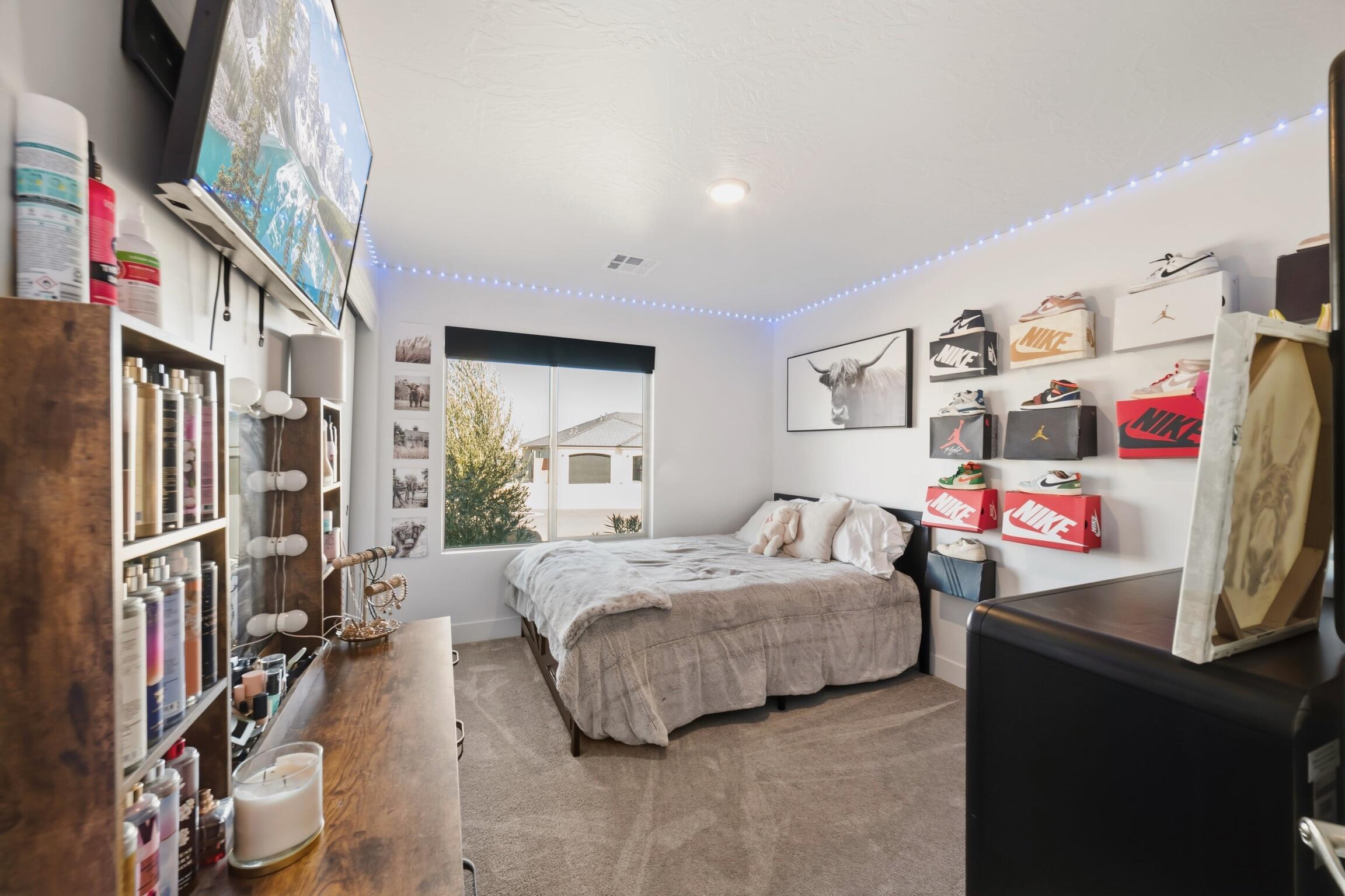 SAND RIDGE - Residential