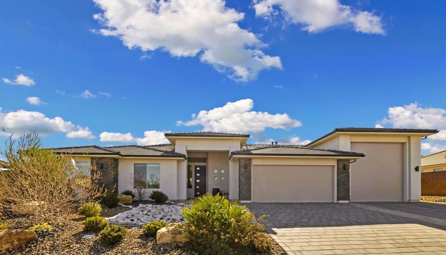 SAND RIDGE - Residential