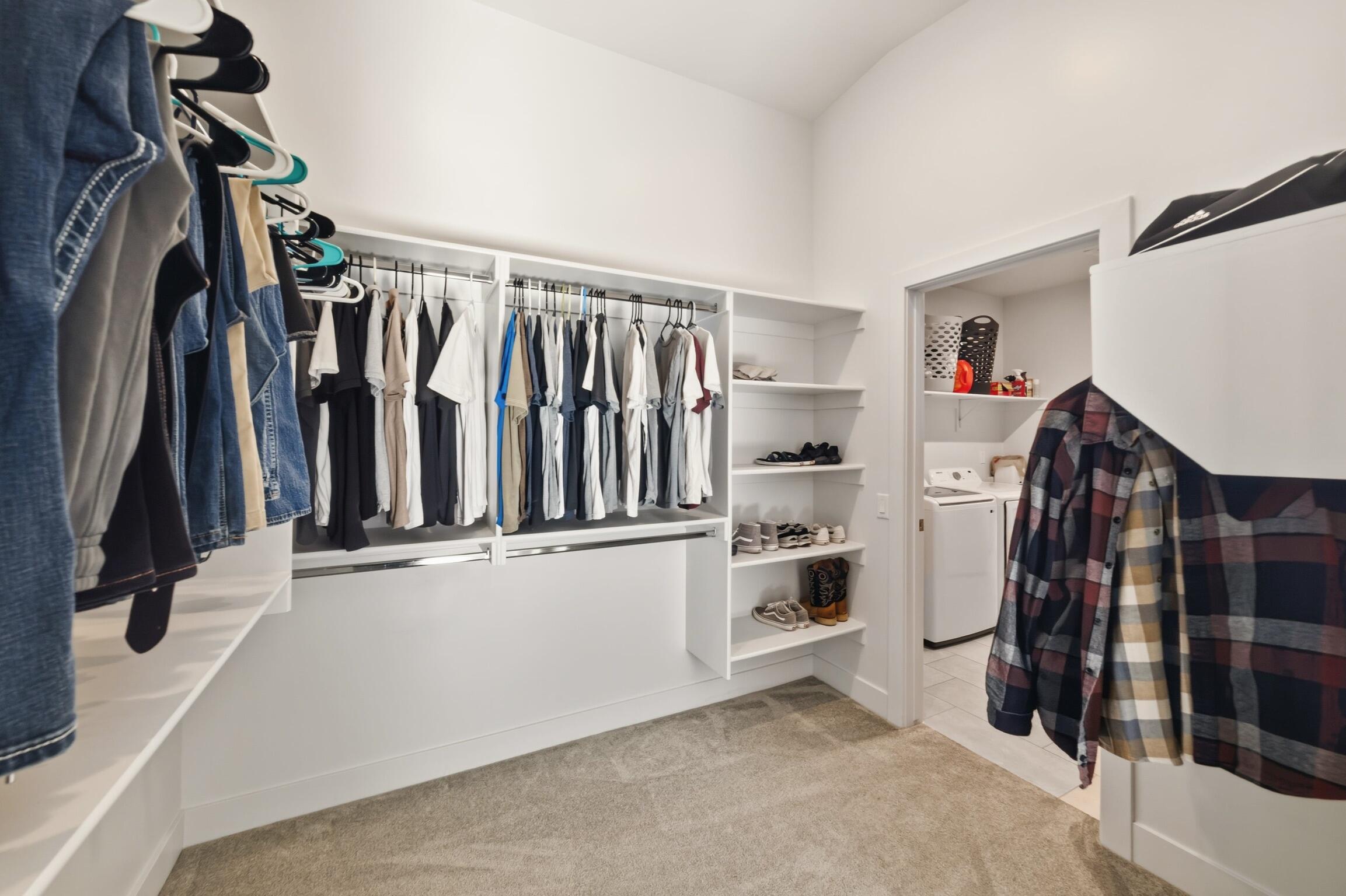 SAND RIDGE - Residential