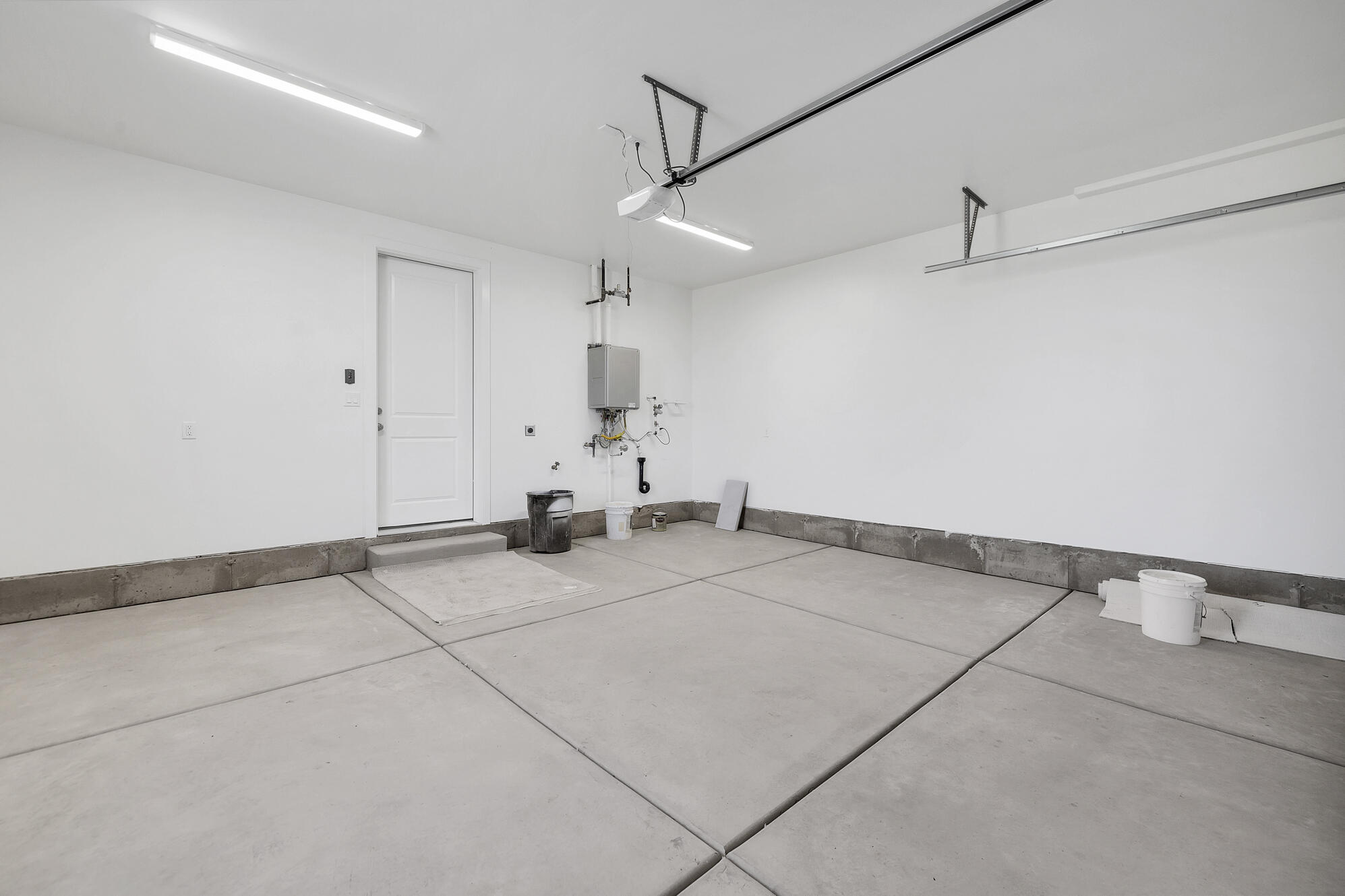 VILLA HIGHLANDS AT HIDDEN VALLEY - Residential