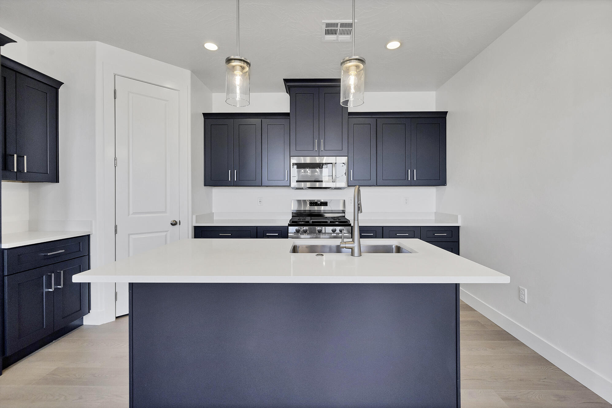 VILLA HIGHLANDS AT HIDDEN VALLEY - Residential