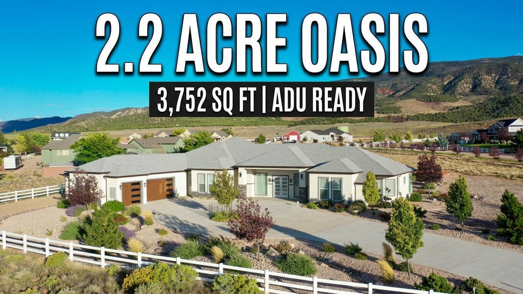 Photo of 1531 S Laura Circle W, Parowan, UT 84761 (MLS # 26-276954)