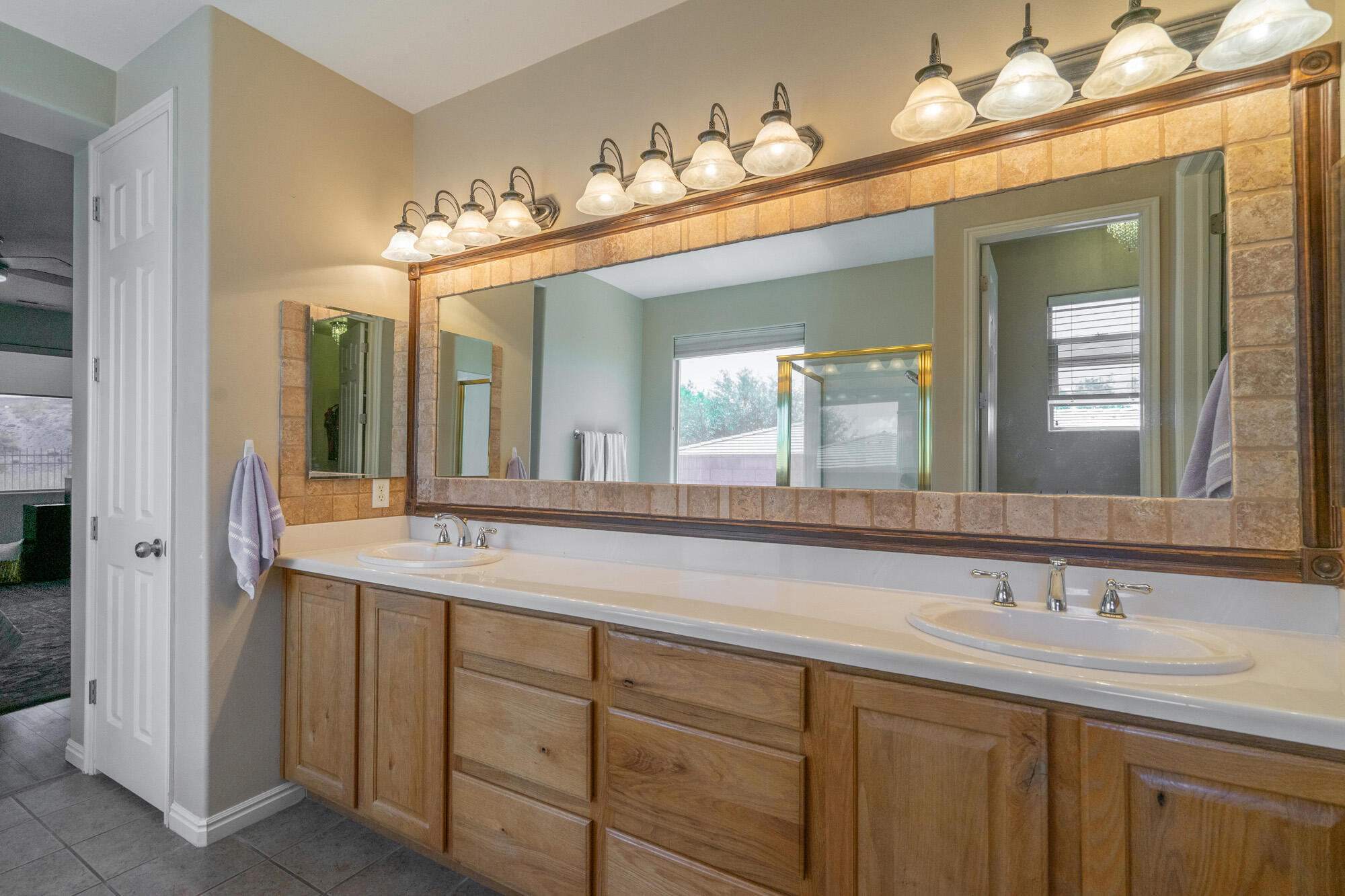 CORAL CANYON - Residential