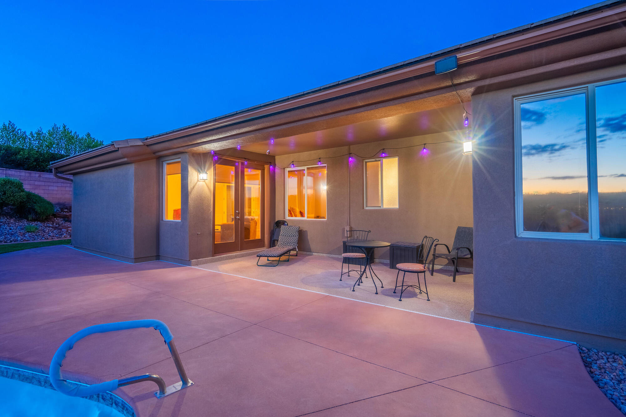 CORAL CANYON - Residential