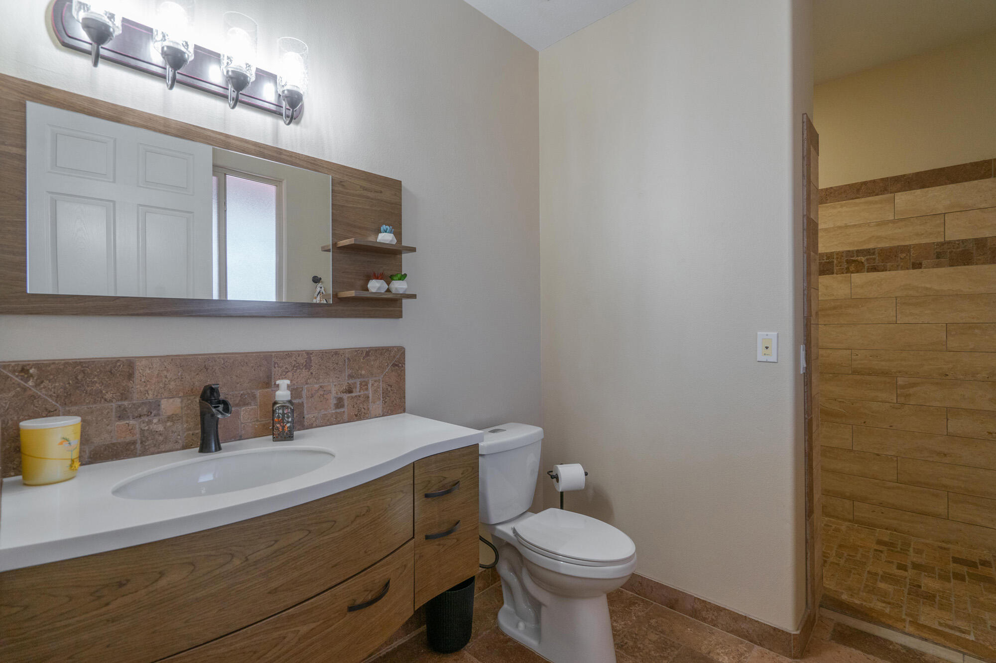 CORAL CANYON - Residential