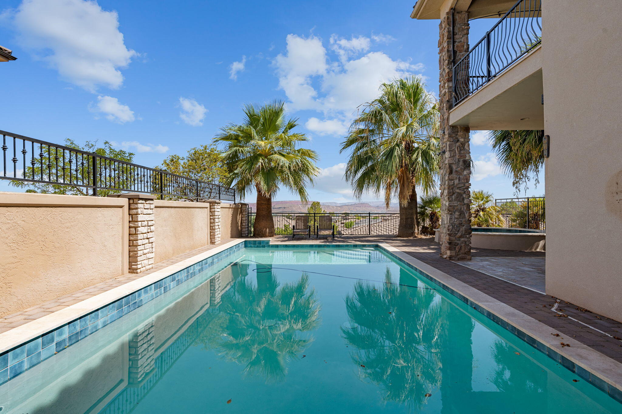 NORTHBRIDGE ESTATES - Residential