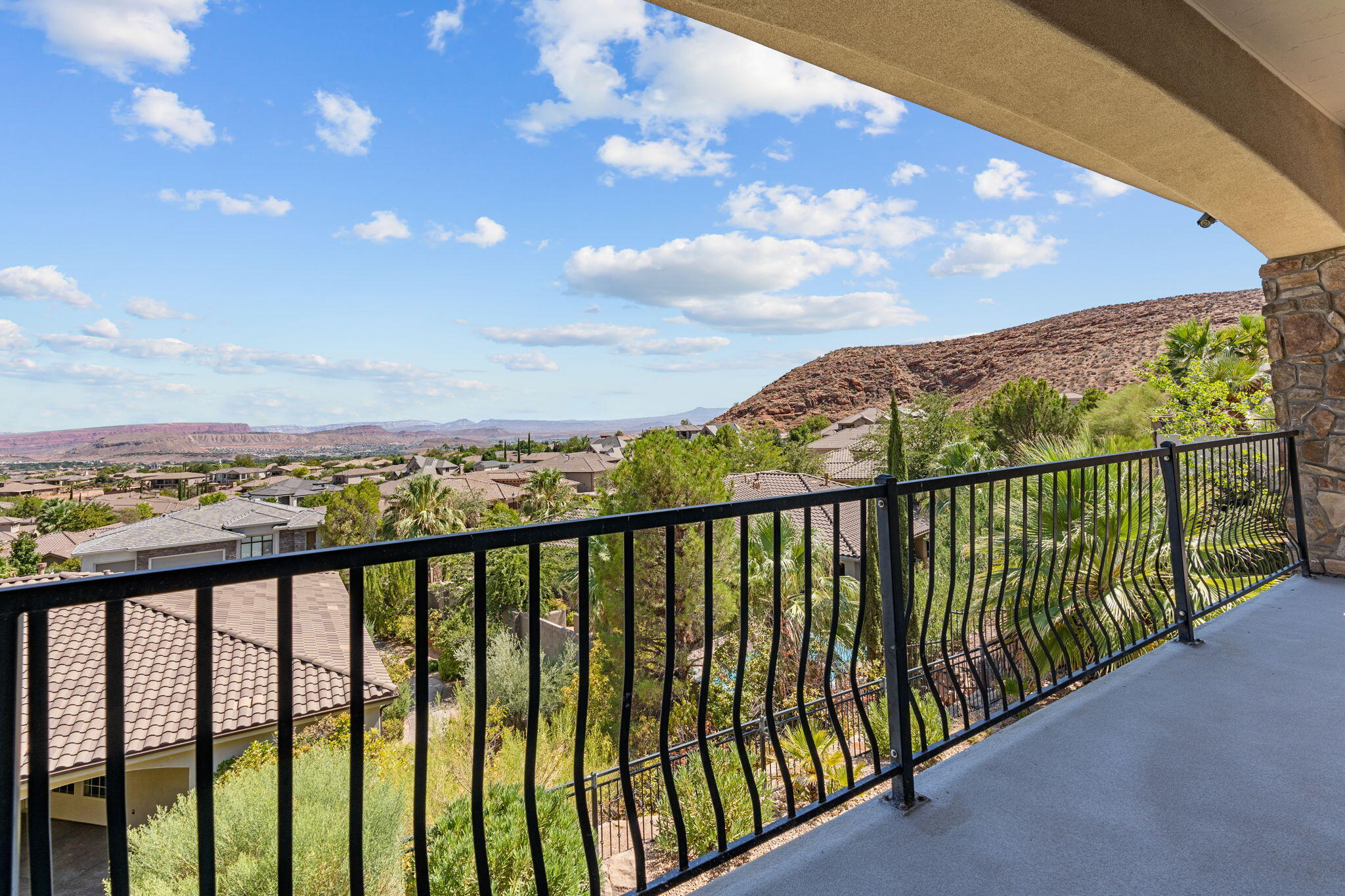 NORTHBRIDGE ESTATES - Residential