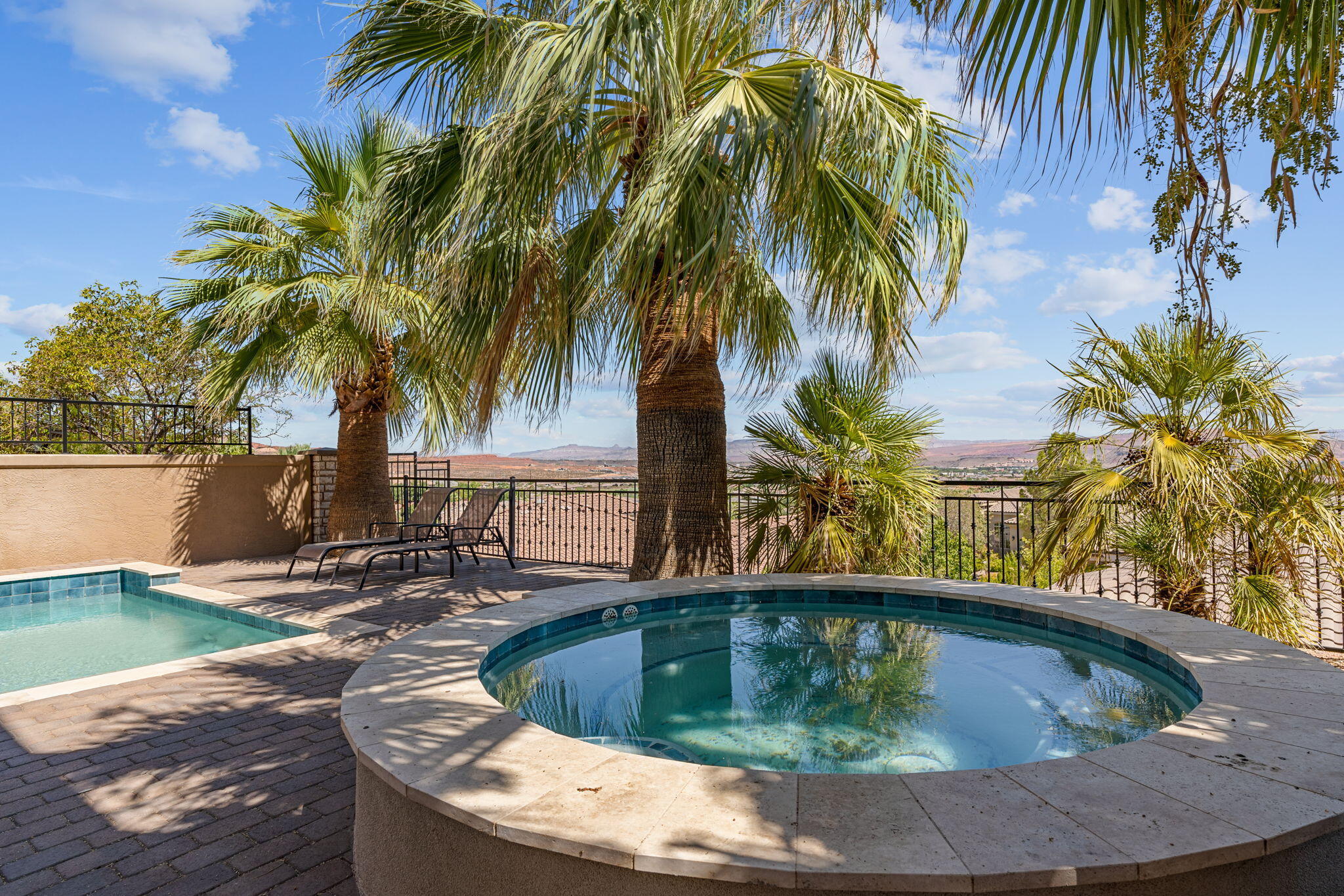 NORTHBRIDGE ESTATES - Residential