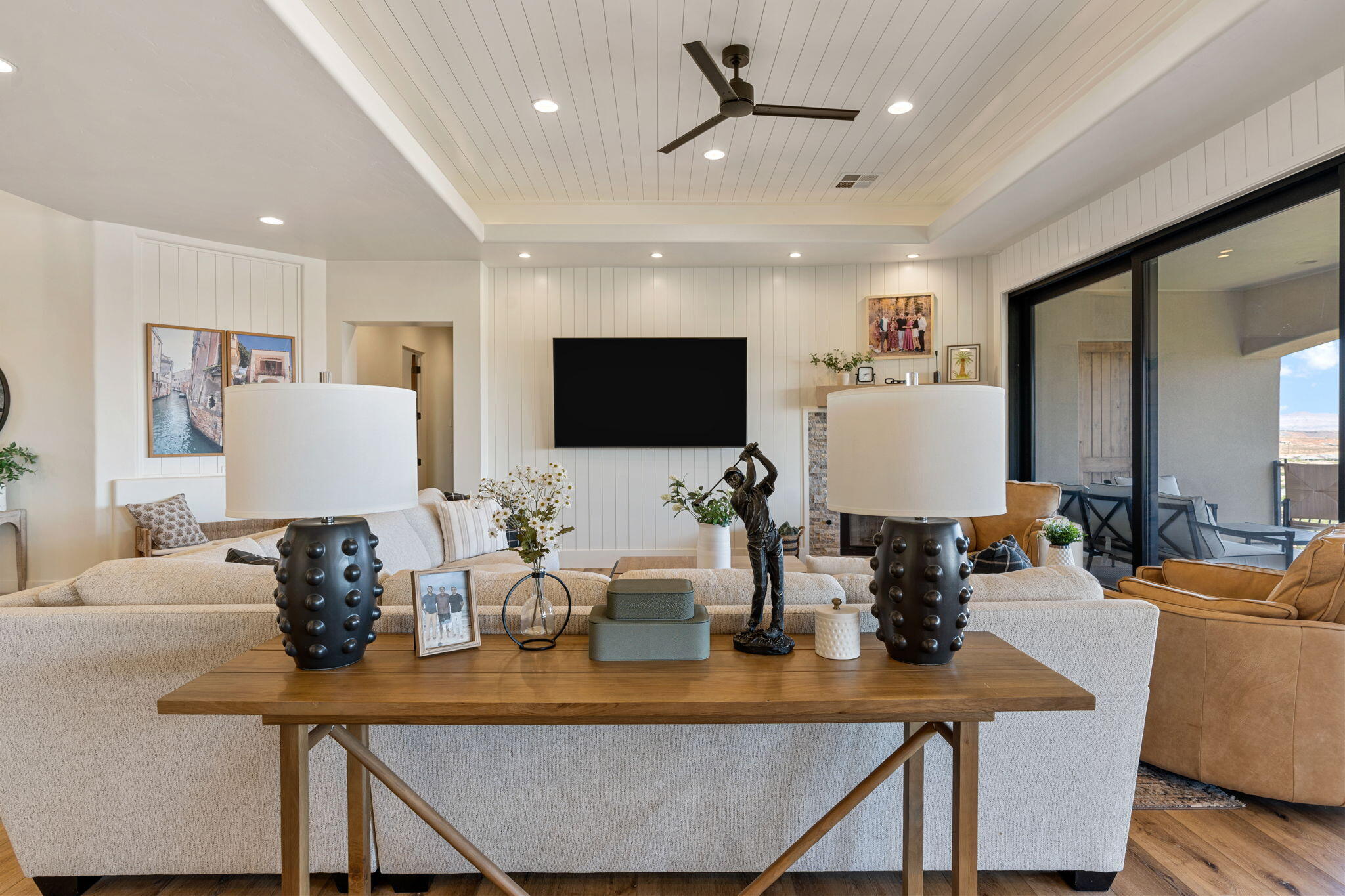 NORTHBRIDGE ESTATES - Residential