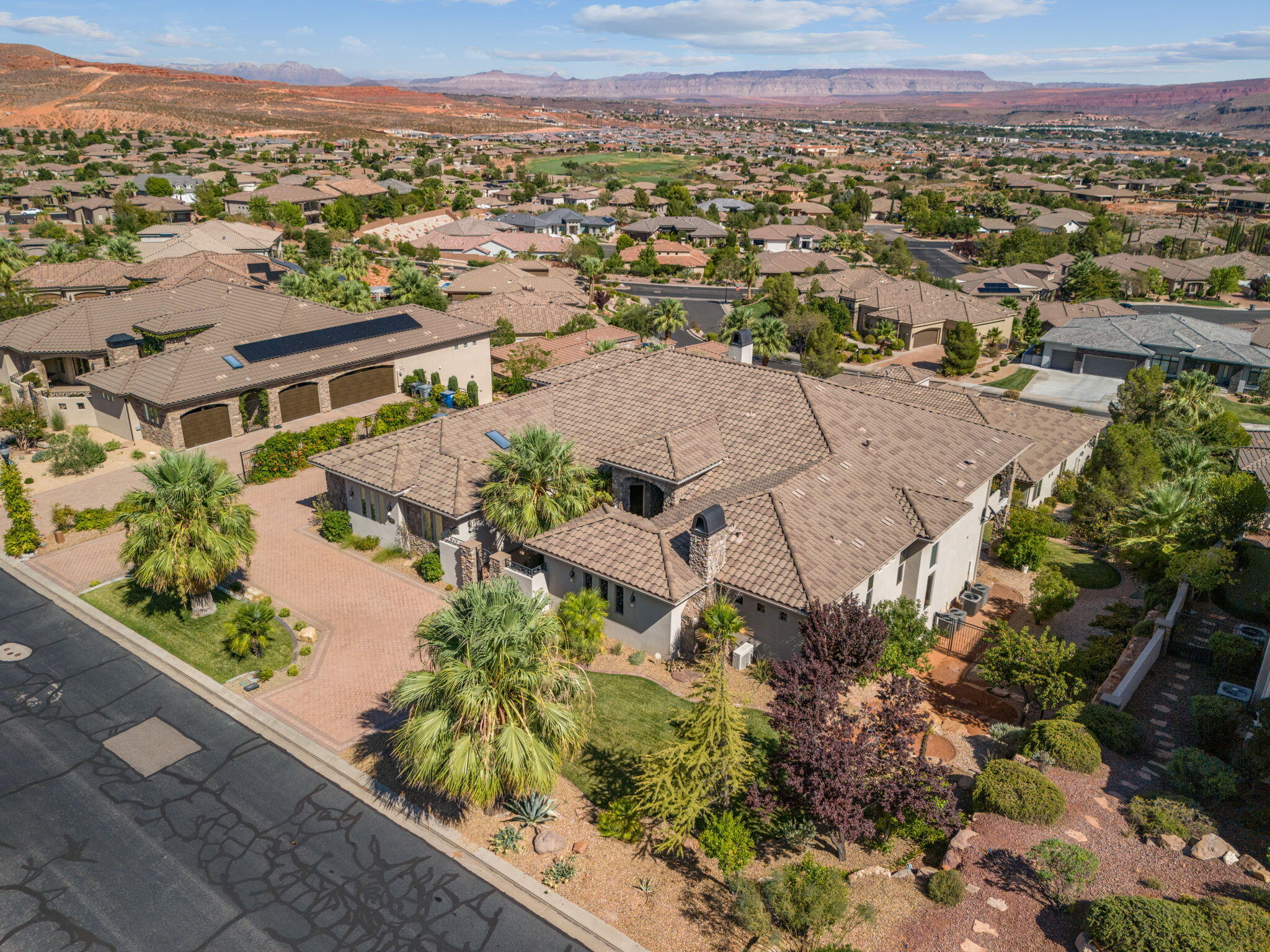 NORTHBRIDGE ESTATES - Residential