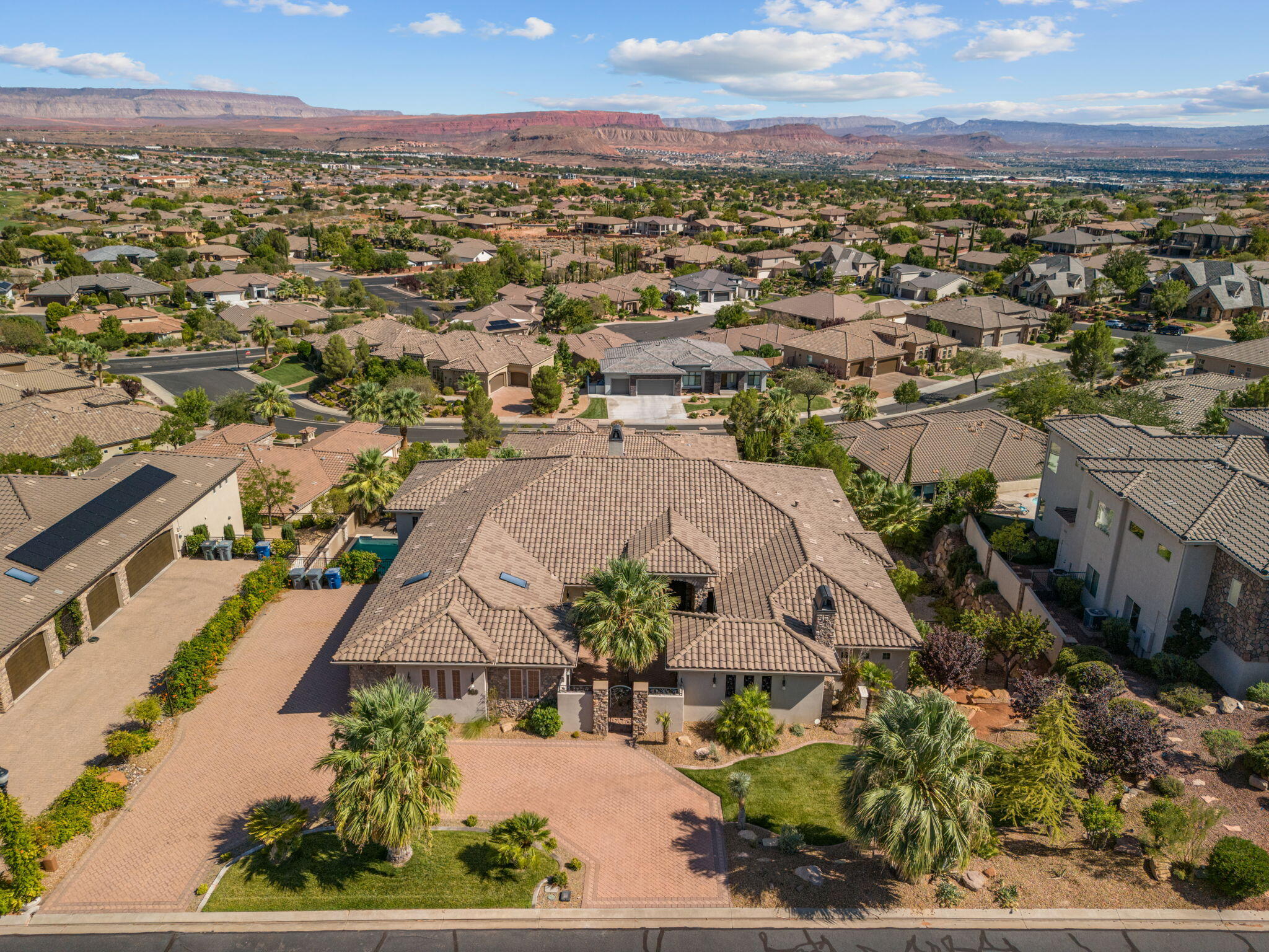 NORTHBRIDGE ESTATES - Residential