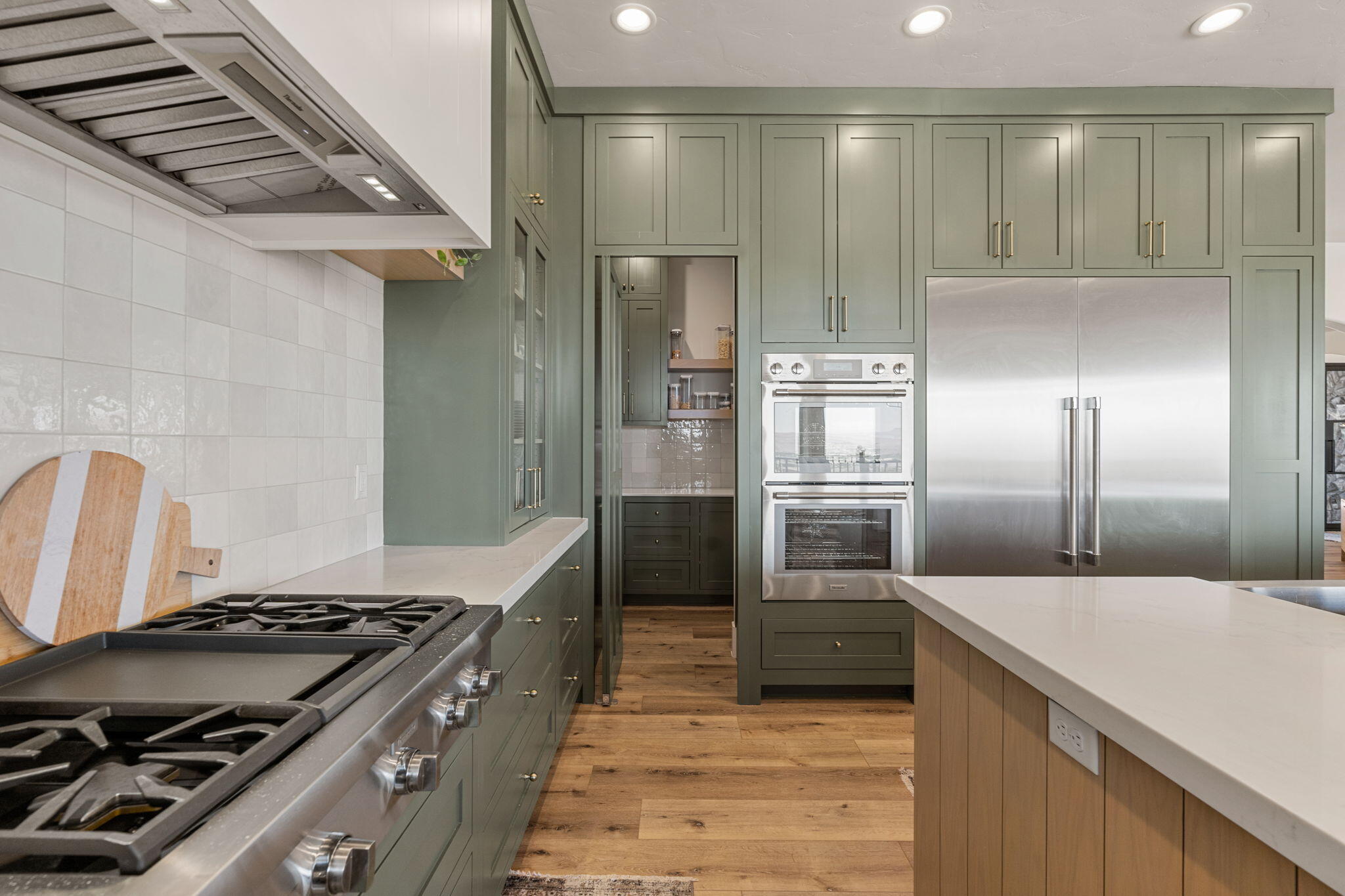 NORTHBRIDGE ESTATES - Residential