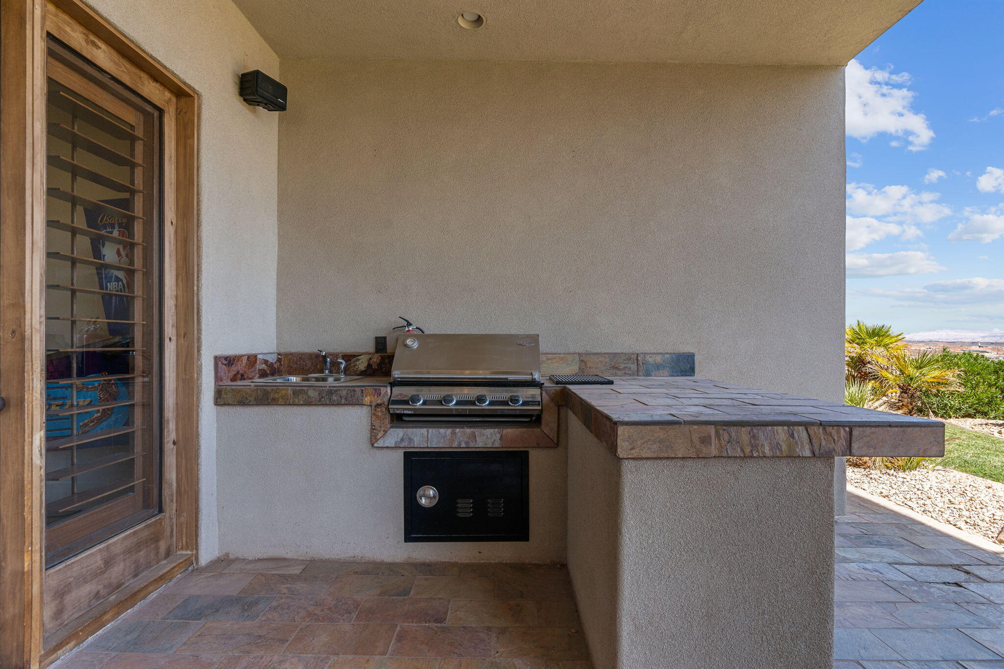 NORTHBRIDGE ESTATES - Residential