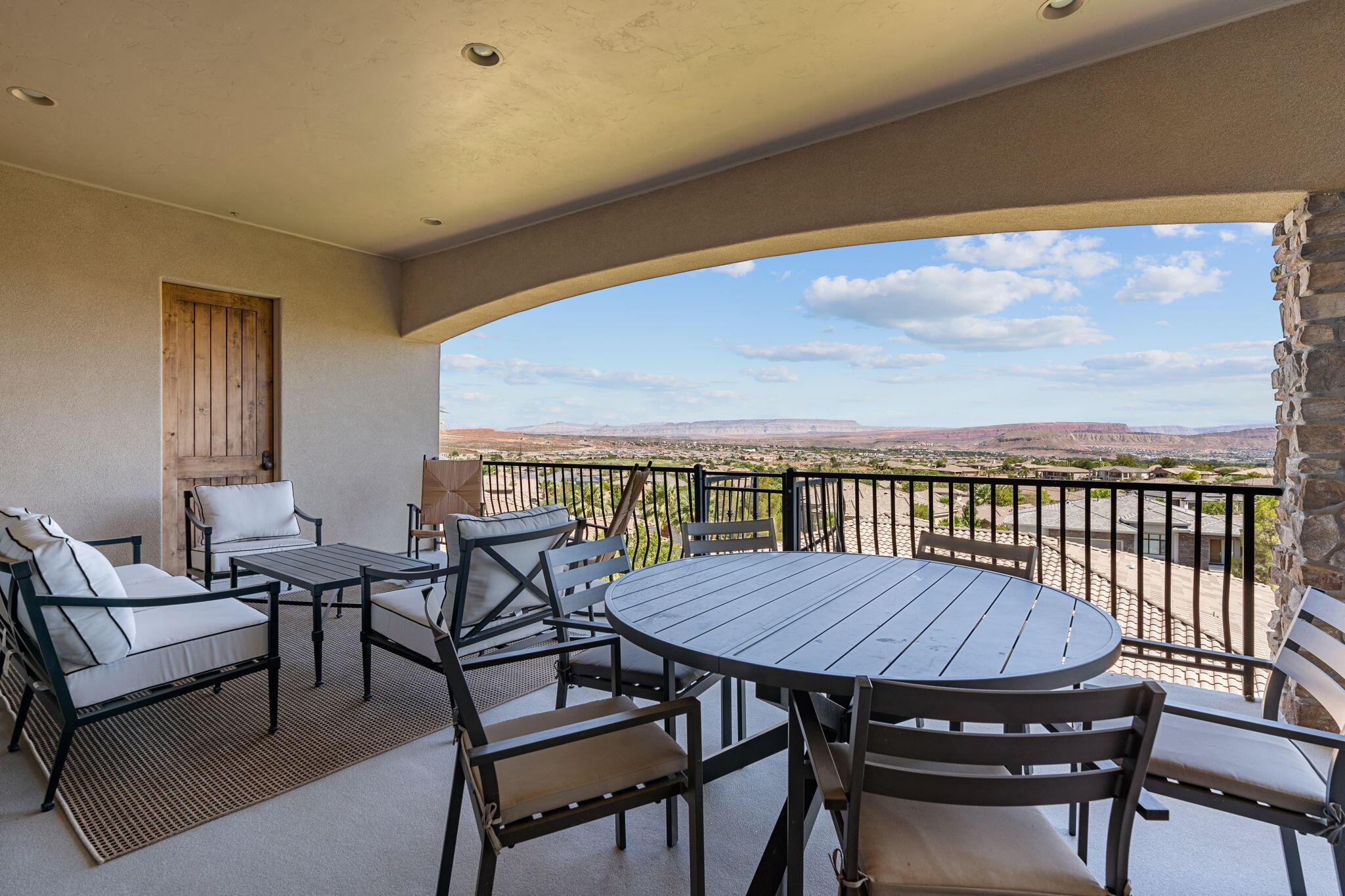 NORTHBRIDGE ESTATES - Residential