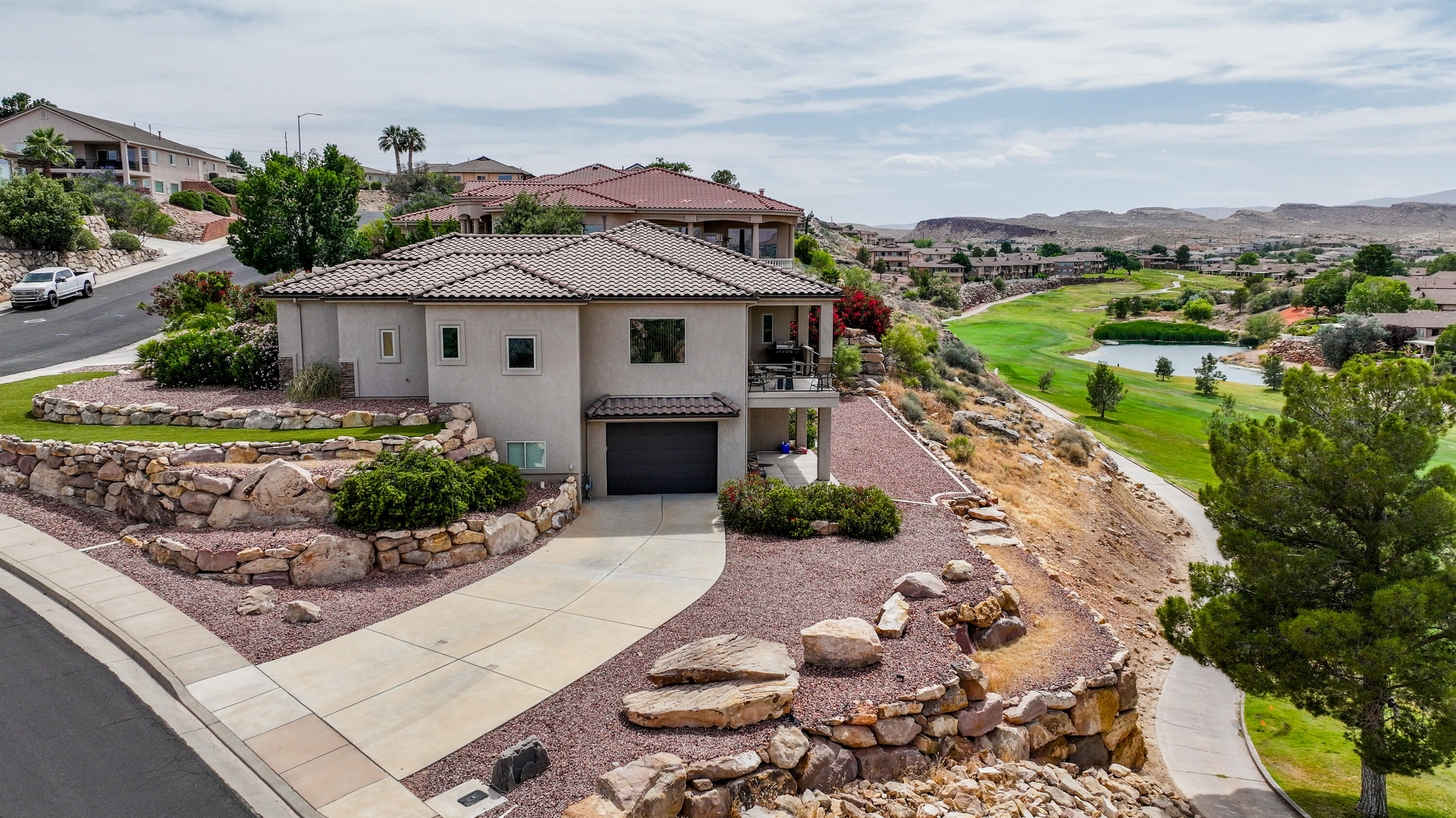 VERDE RIDGE - Residential