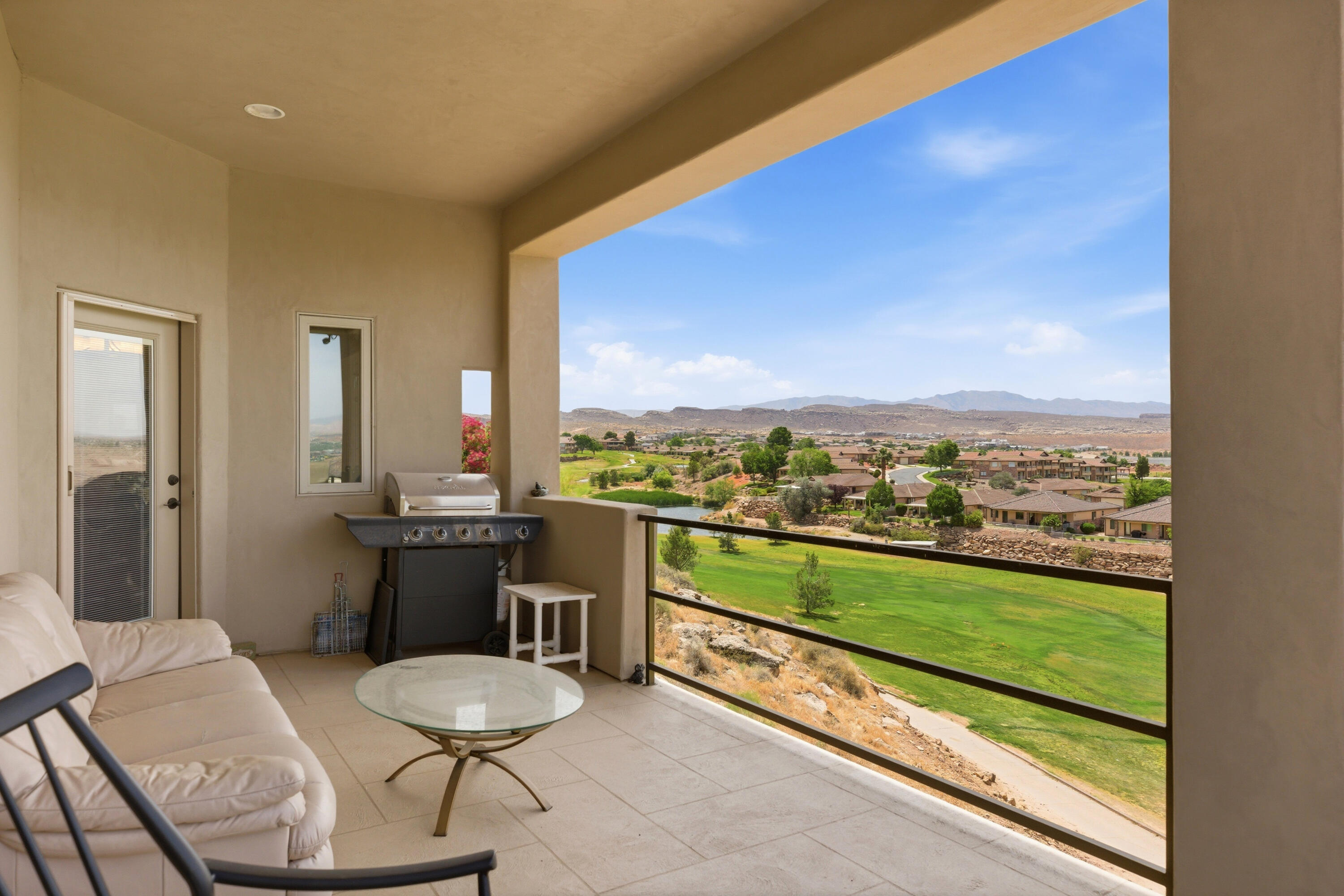 VERDE RIDGE - Residential