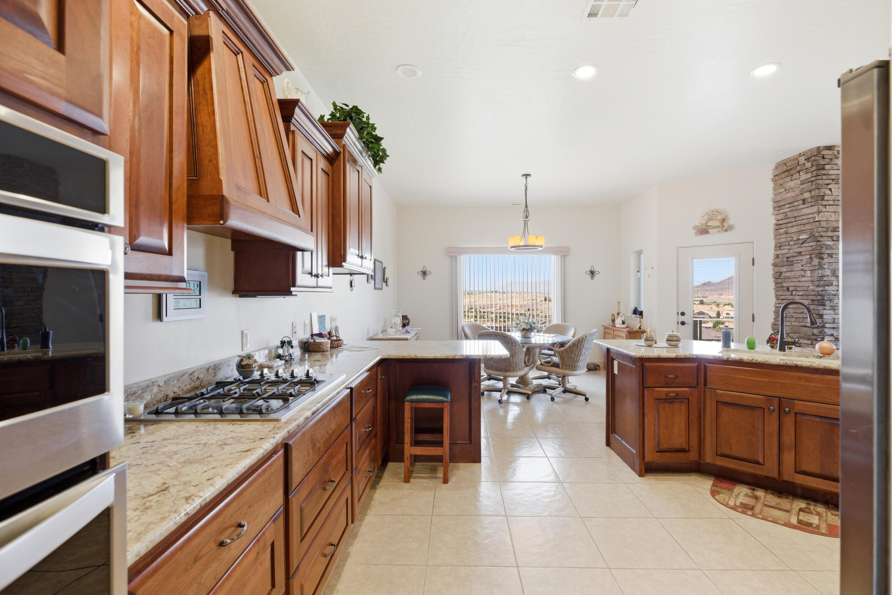 VERDE RIDGE - Residential