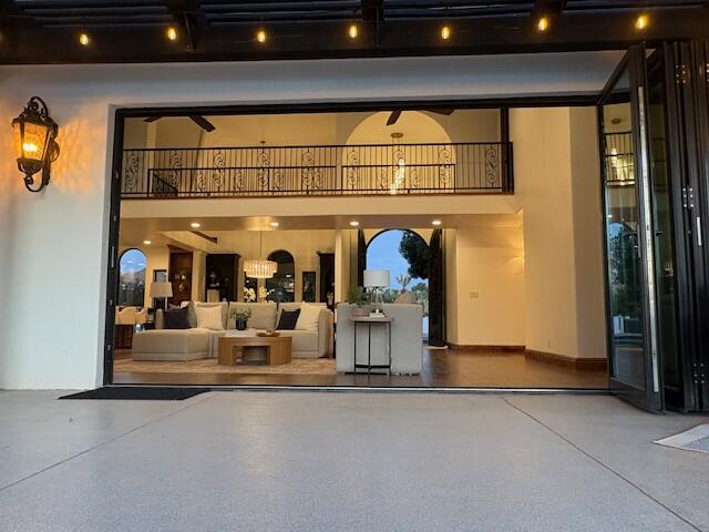 BLOOMINGTON RANCHES - Residential