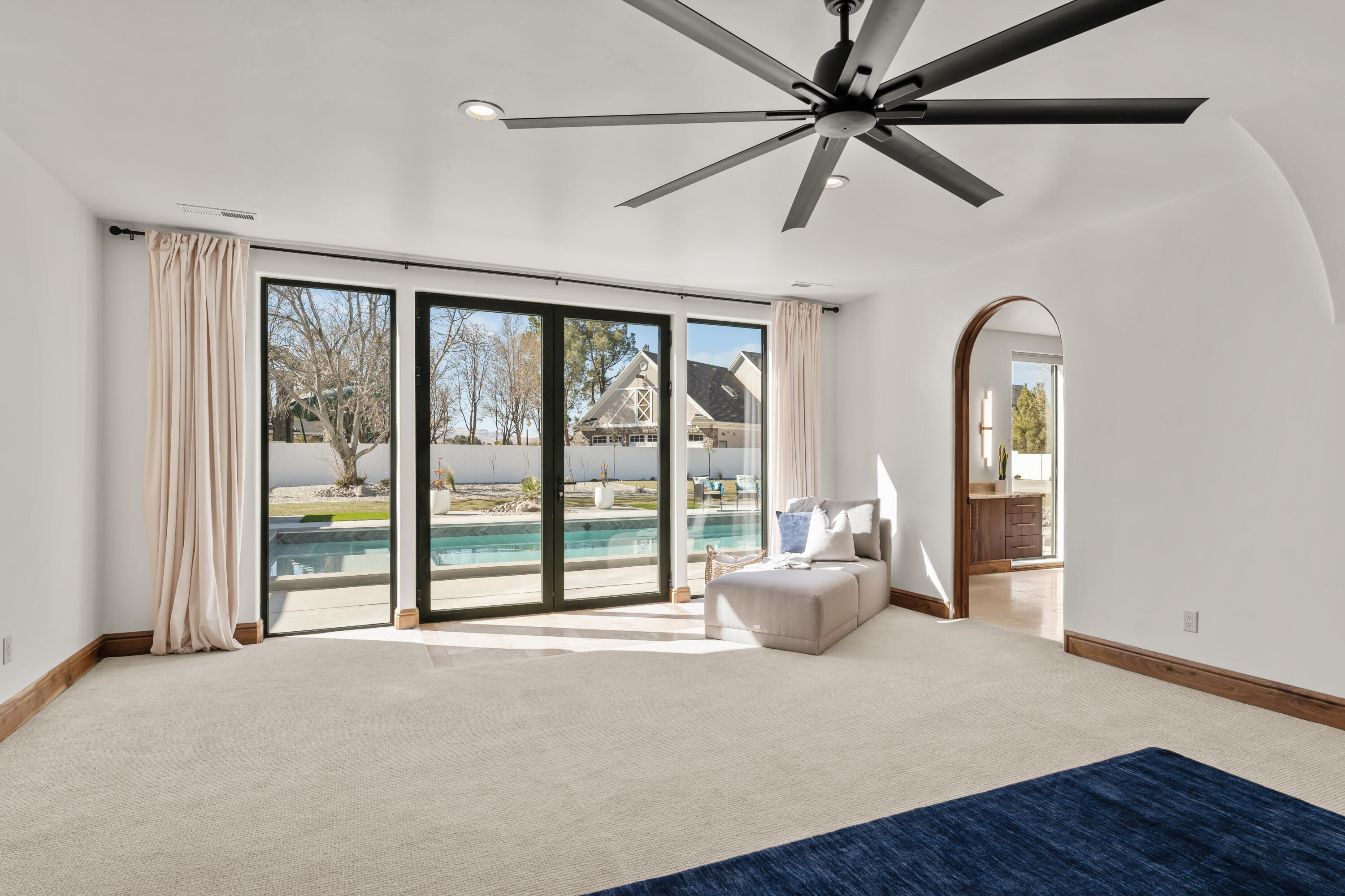 BLOOMINGTON RANCHES - Residential