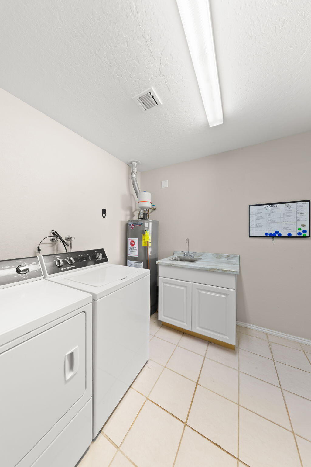 WASHINGTON ESTATES - Residential