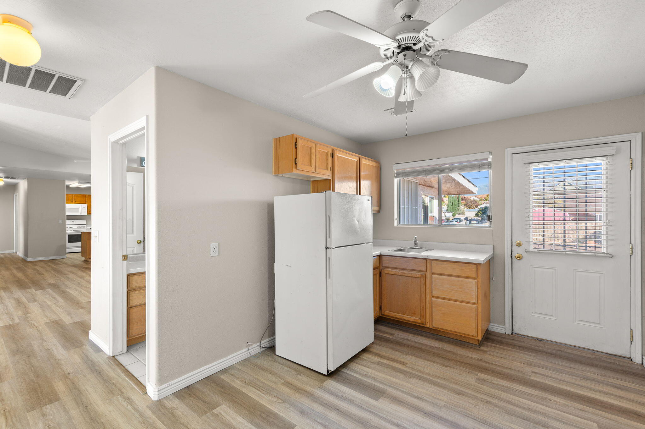 WASHINGTON ESTATES - Residential