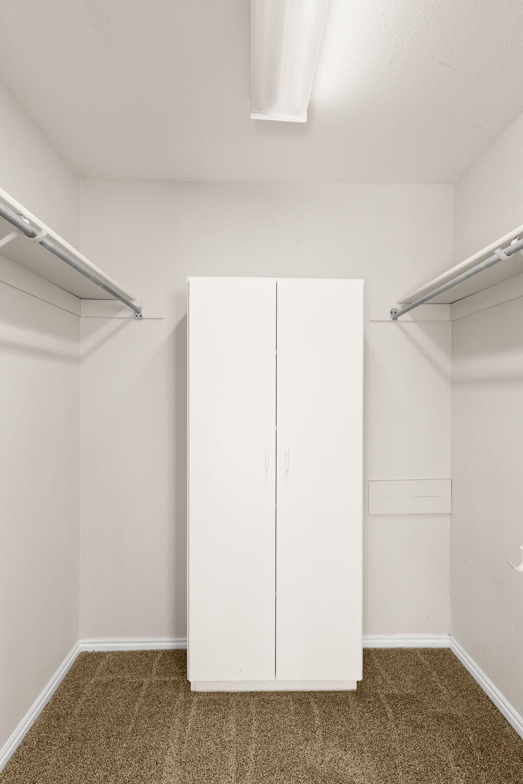 WASHINGTON ESTATES - Residential