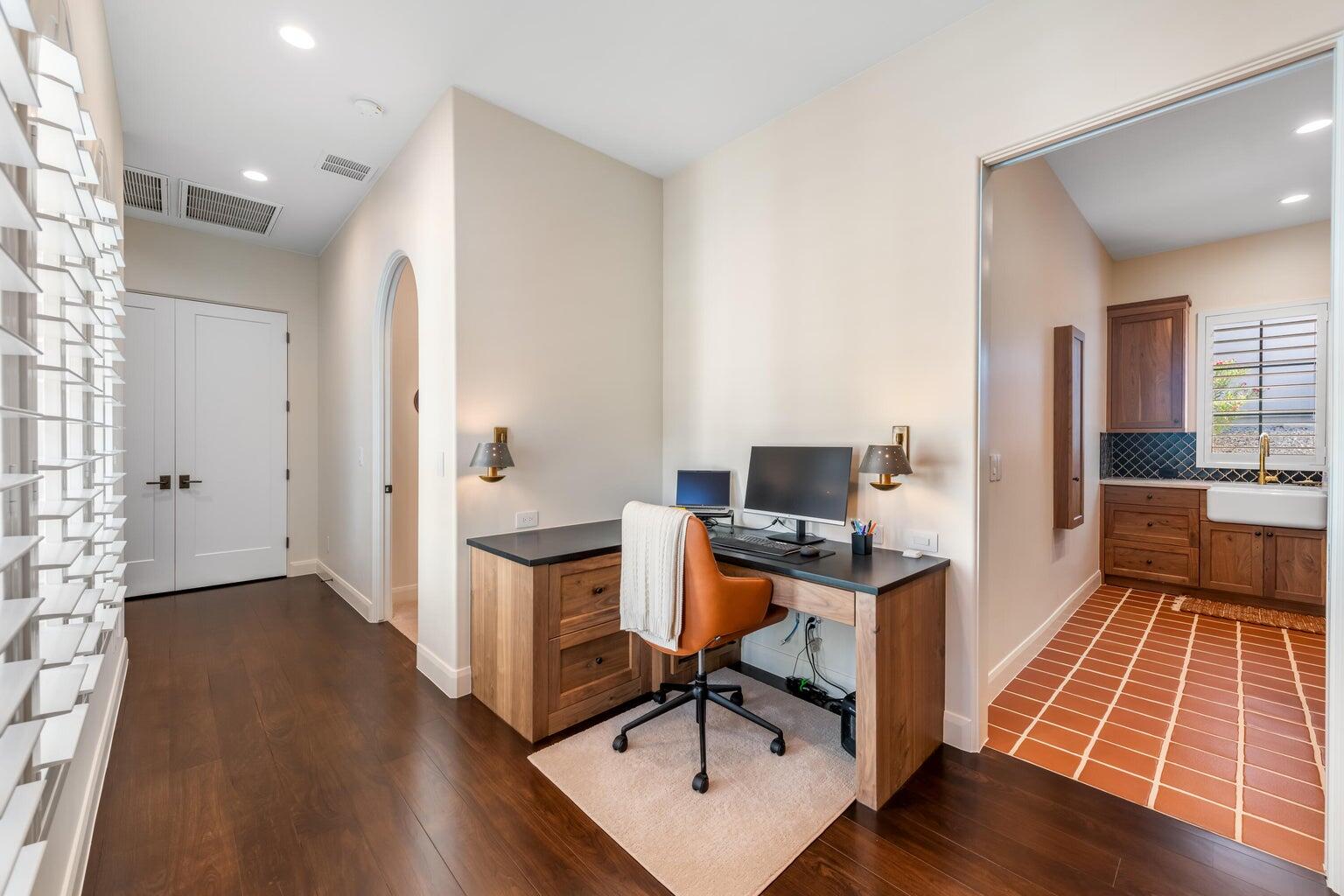 COVE AT SUNBROOK - Residential