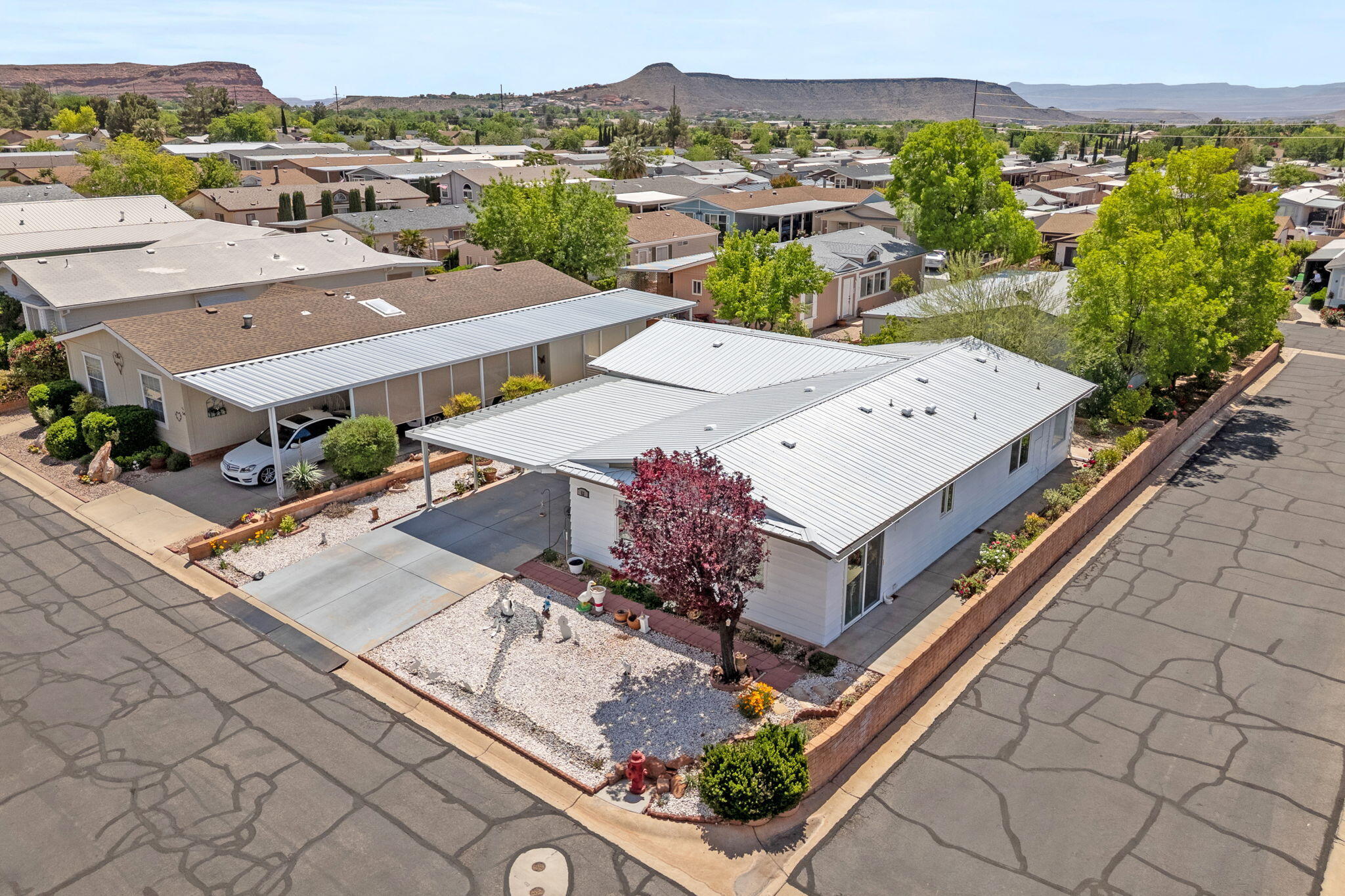 RAINBOW RIDGE MOBILE HOME PARK - Residential