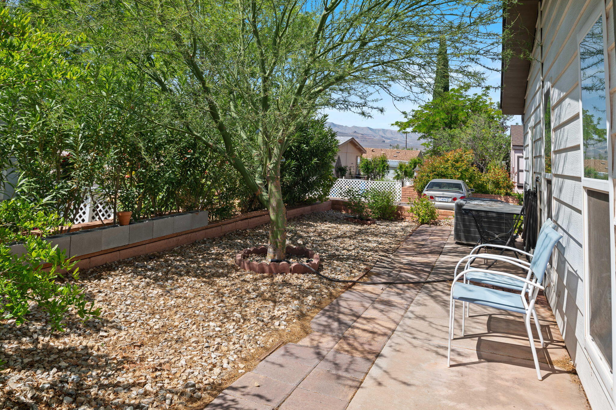 RAINBOW RIDGE MOBILE HOME PARK - Residential