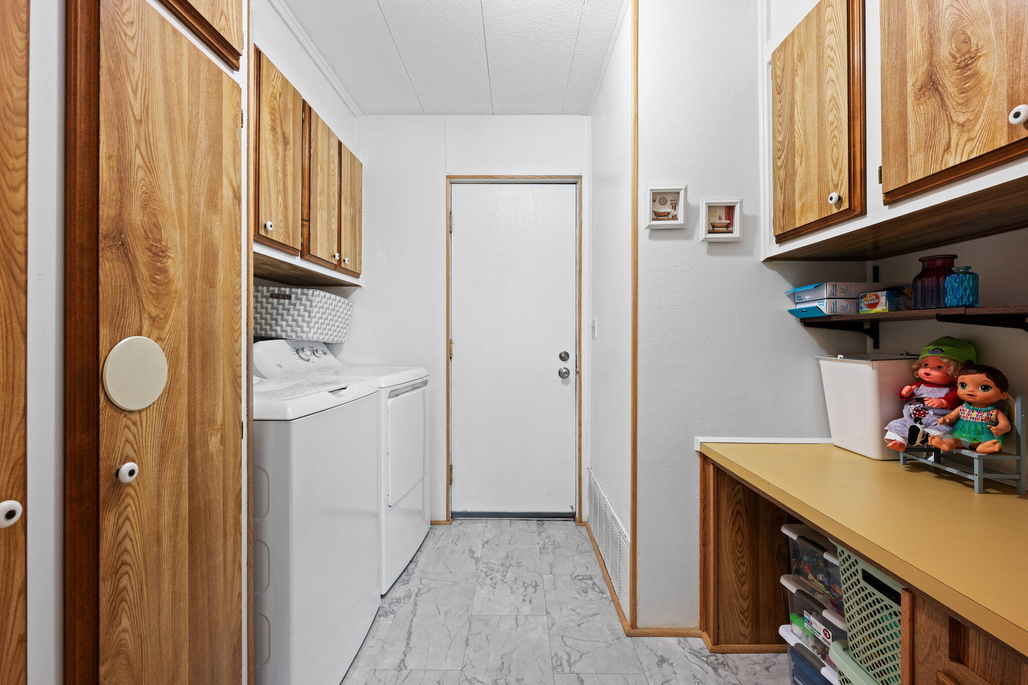 RAINBOW RIDGE MOBILE HOME PARK - Residential