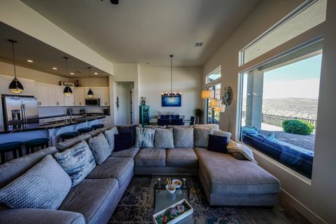 Tiny photo for 186 MEGOZZO DR, Saint George, UT 84770 (MLS # 26-271394)